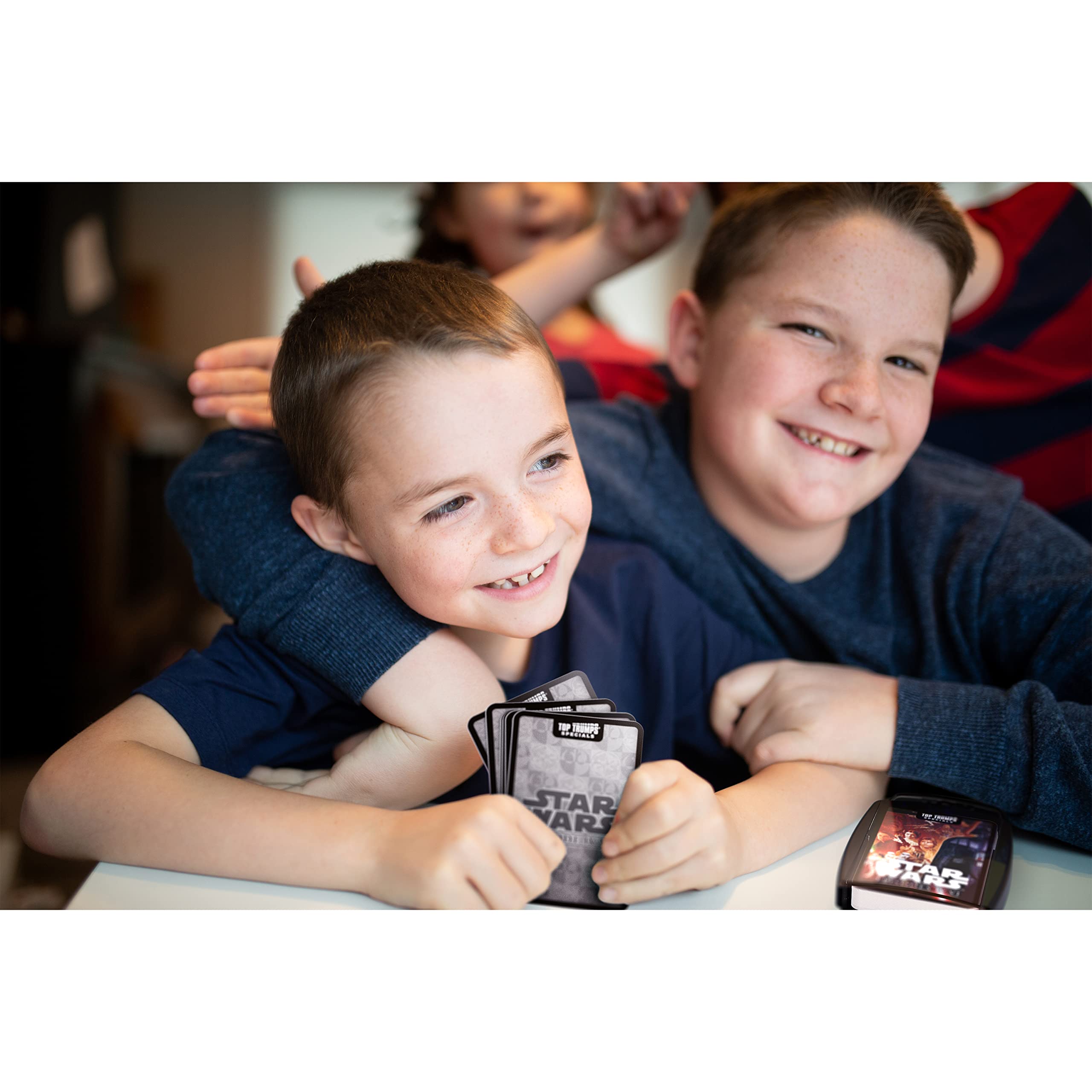 Top Trumps Star Wars Episodes IV-VI Card Game - 6+ Years, Featuring Luke Skywalker, Darth Vader, Obi-Wan Kenobi & Emperor Palpatine 7