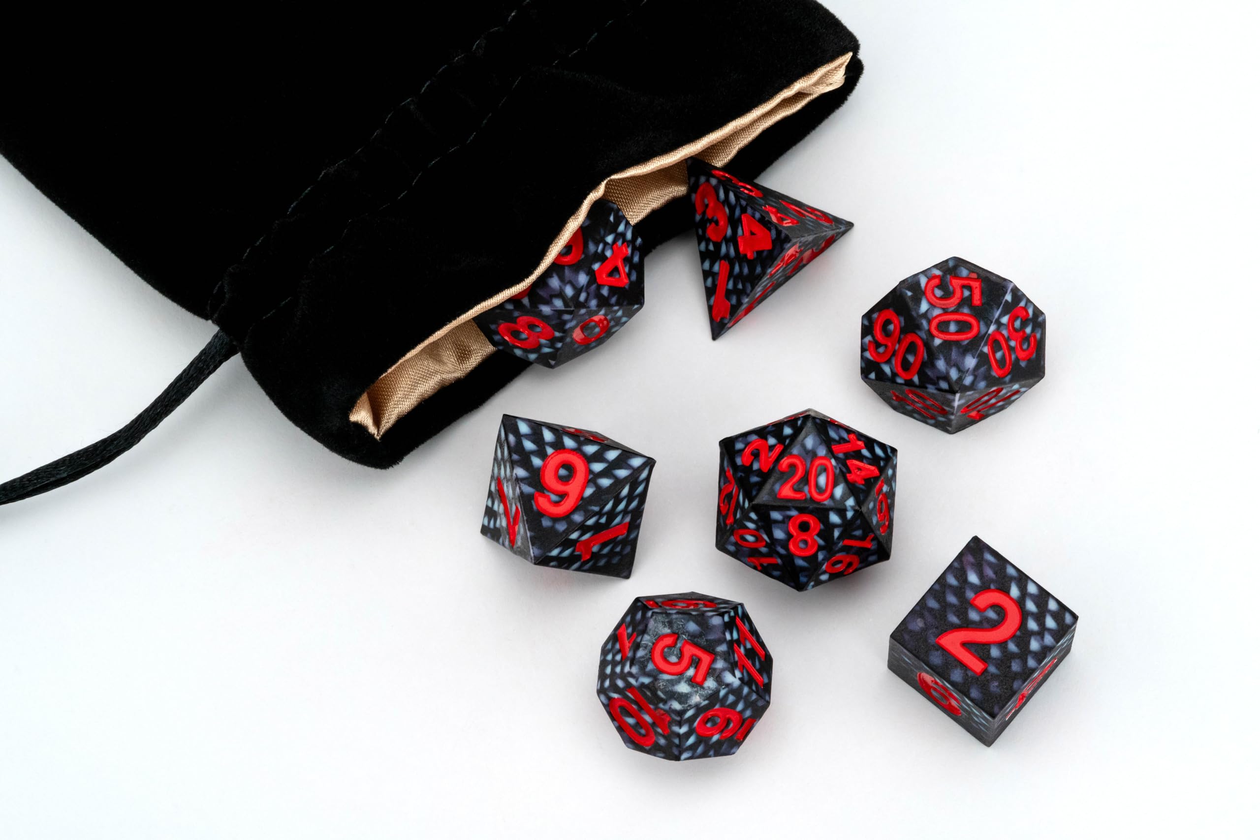 Metallic Dice Games Dragon Storm Black Dragon Scales Liquid Core Würfelset 6