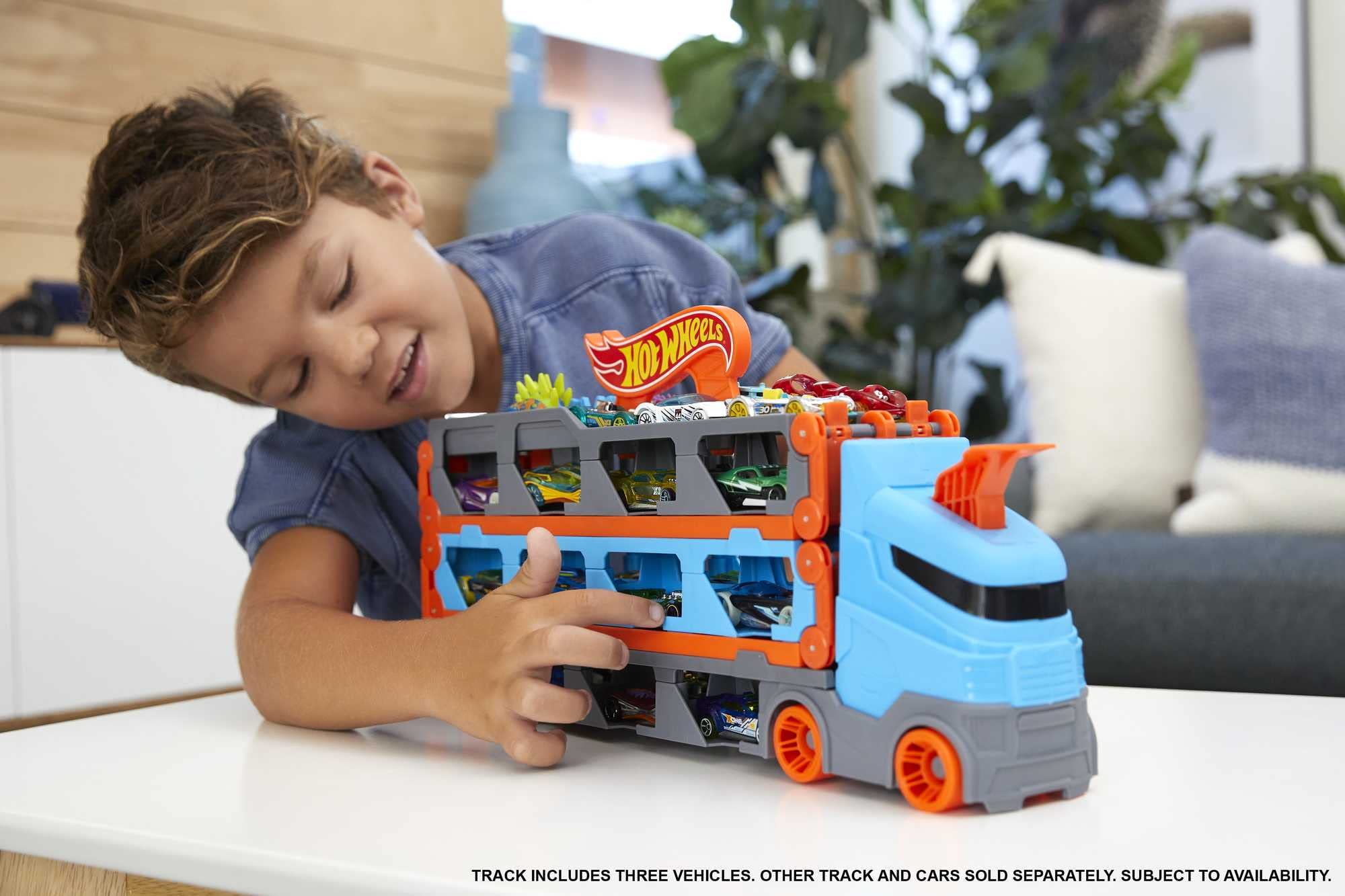 Hot Wheels Speedway Hauler - 6-Foot Race Track & Storage Carrier with 3 Cars | Ages 4+