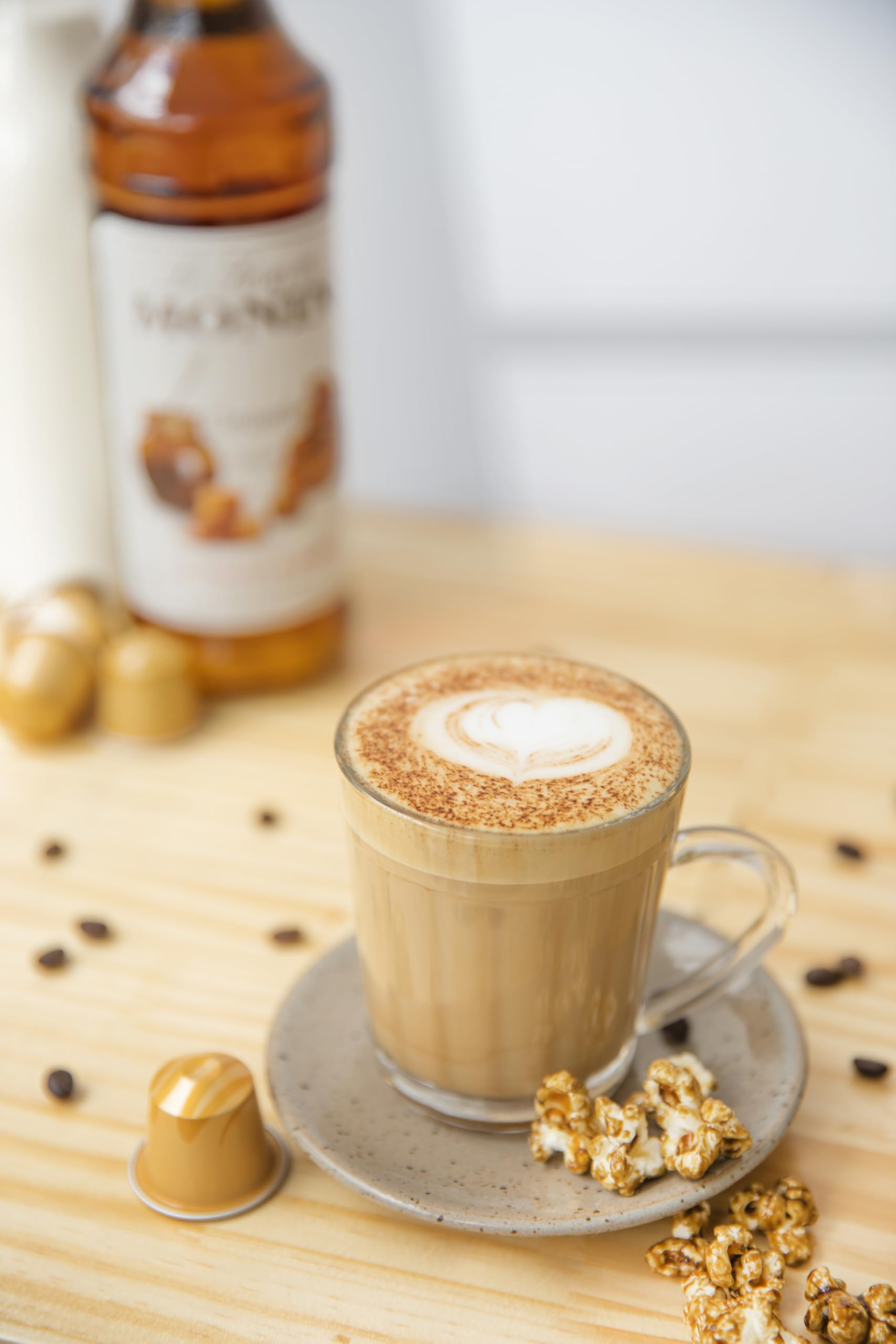 MONIN Premium Karamellsirup 700 ml – Vegan, allergenfrei, natürliche Aromen für Kaffee, Cocktails &amp; Desserts 3