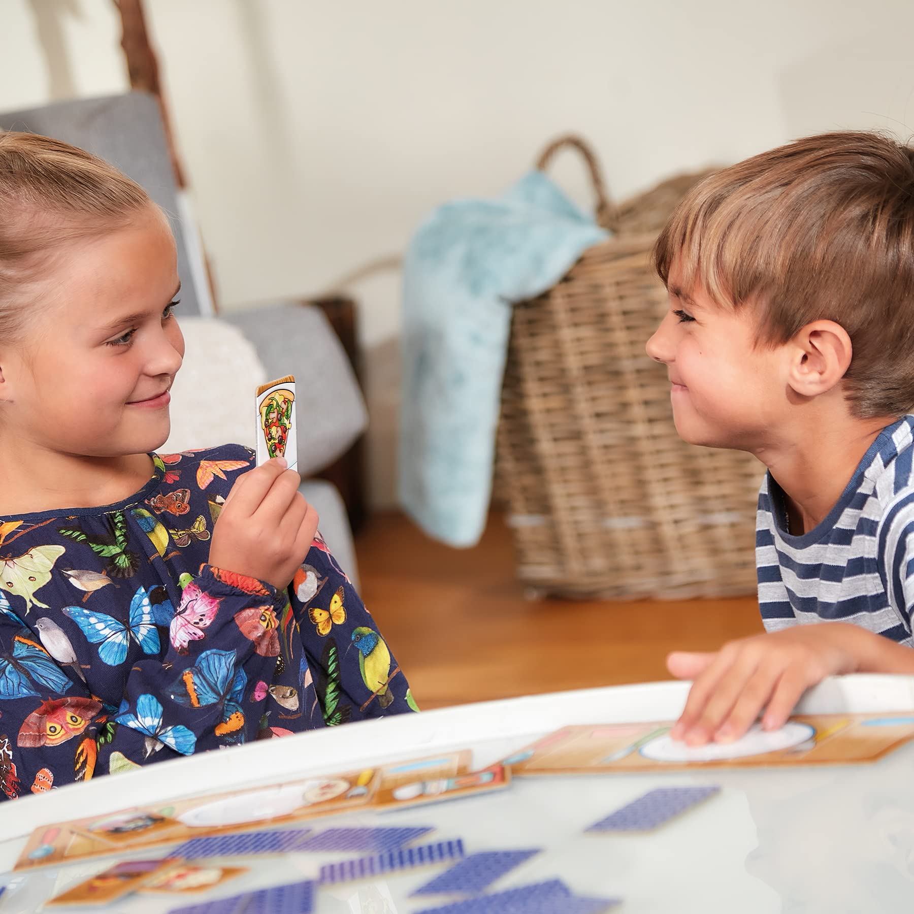 Orchard Toys Tummy Ache Game - Family Card Game for Kids 8