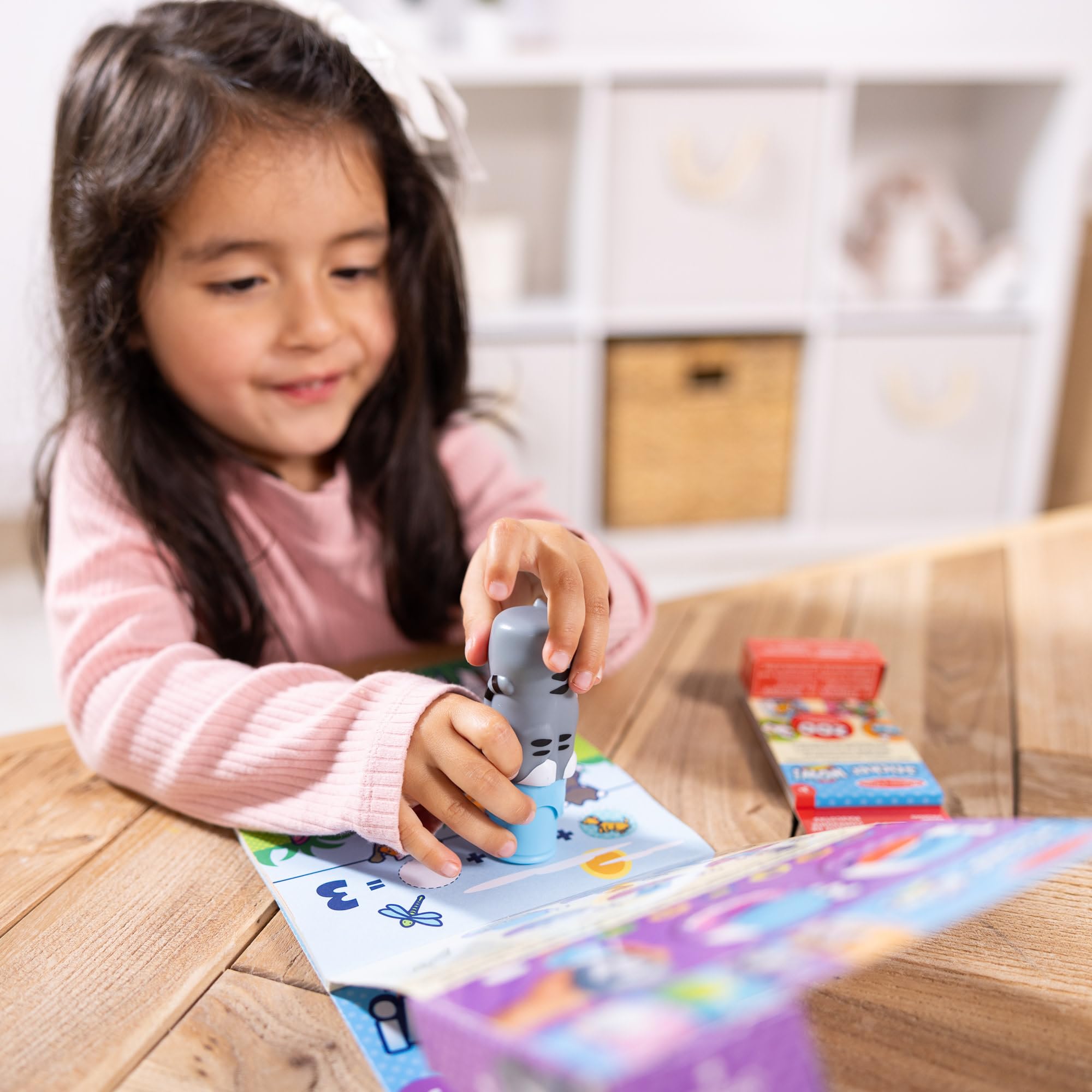 Melissa & Doug Sticker WOW! Cat Bundle with 500 Stickers and Mini Activity Pad 5