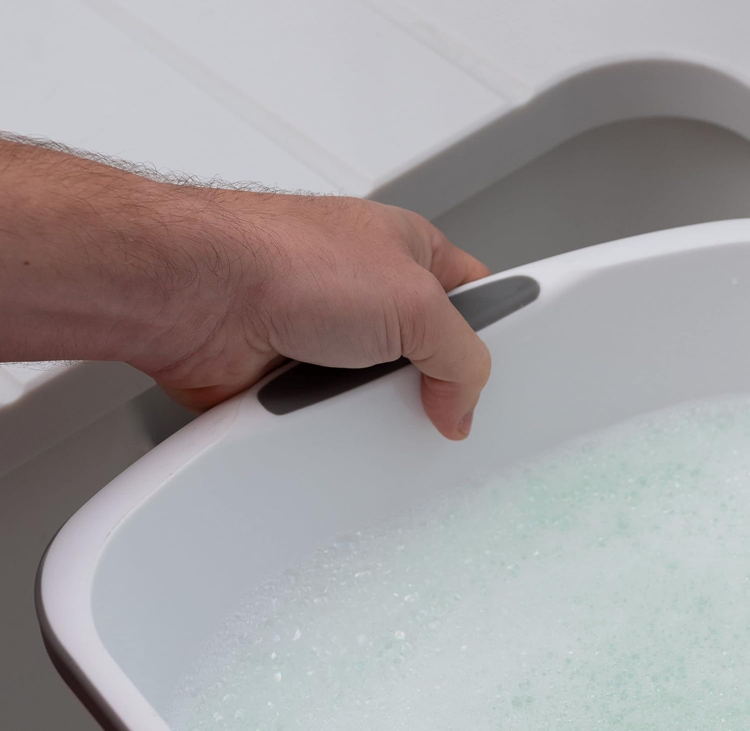 Addis - Premium Soft Grip Large Rectangular Washing Up Bowl, 9.5L, White & Grey 7