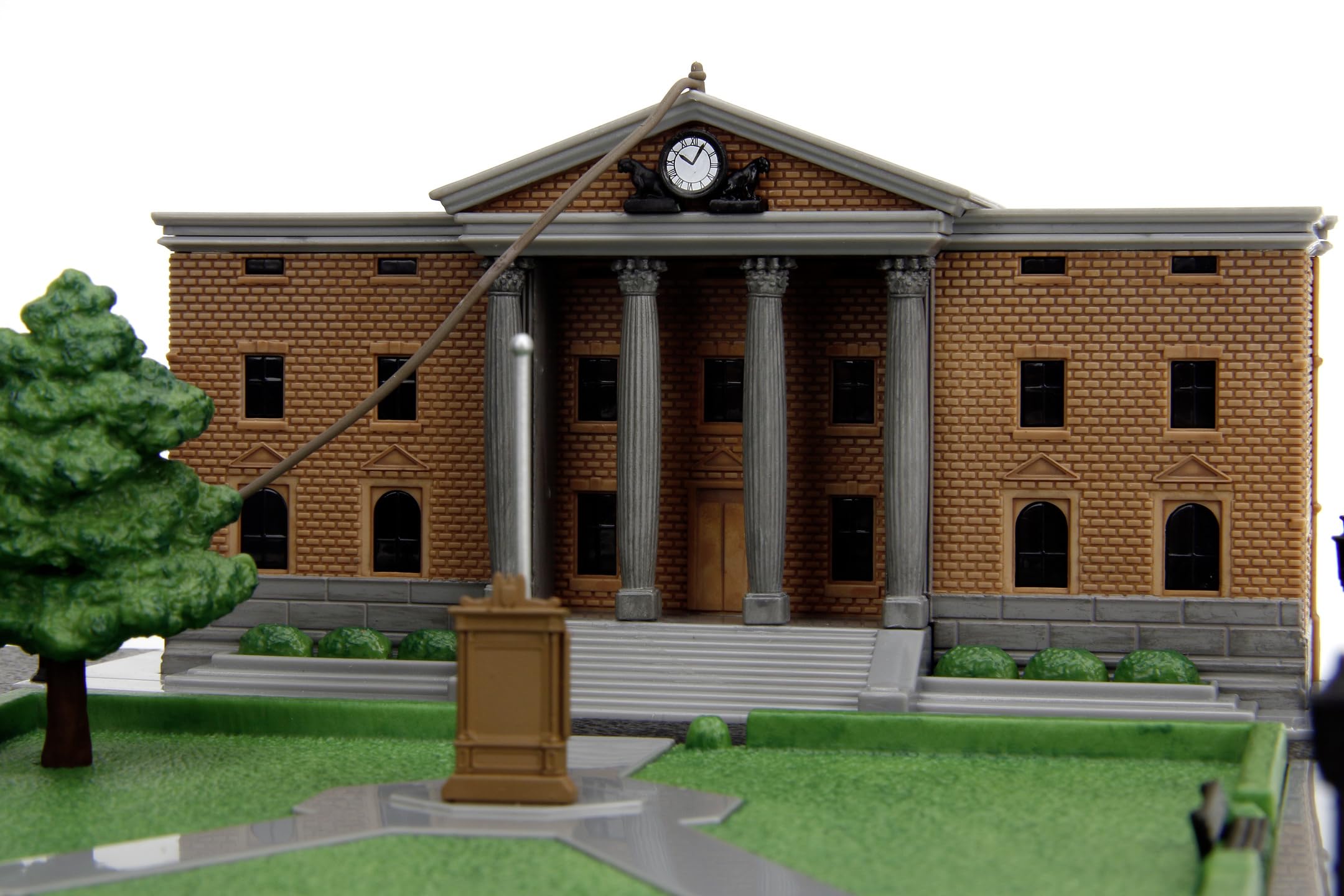 Jada NANO SCENE Back to the Future Clock Tower - Hill Valley Courthouse Diorama with DeLorean & Toyota SR5 7