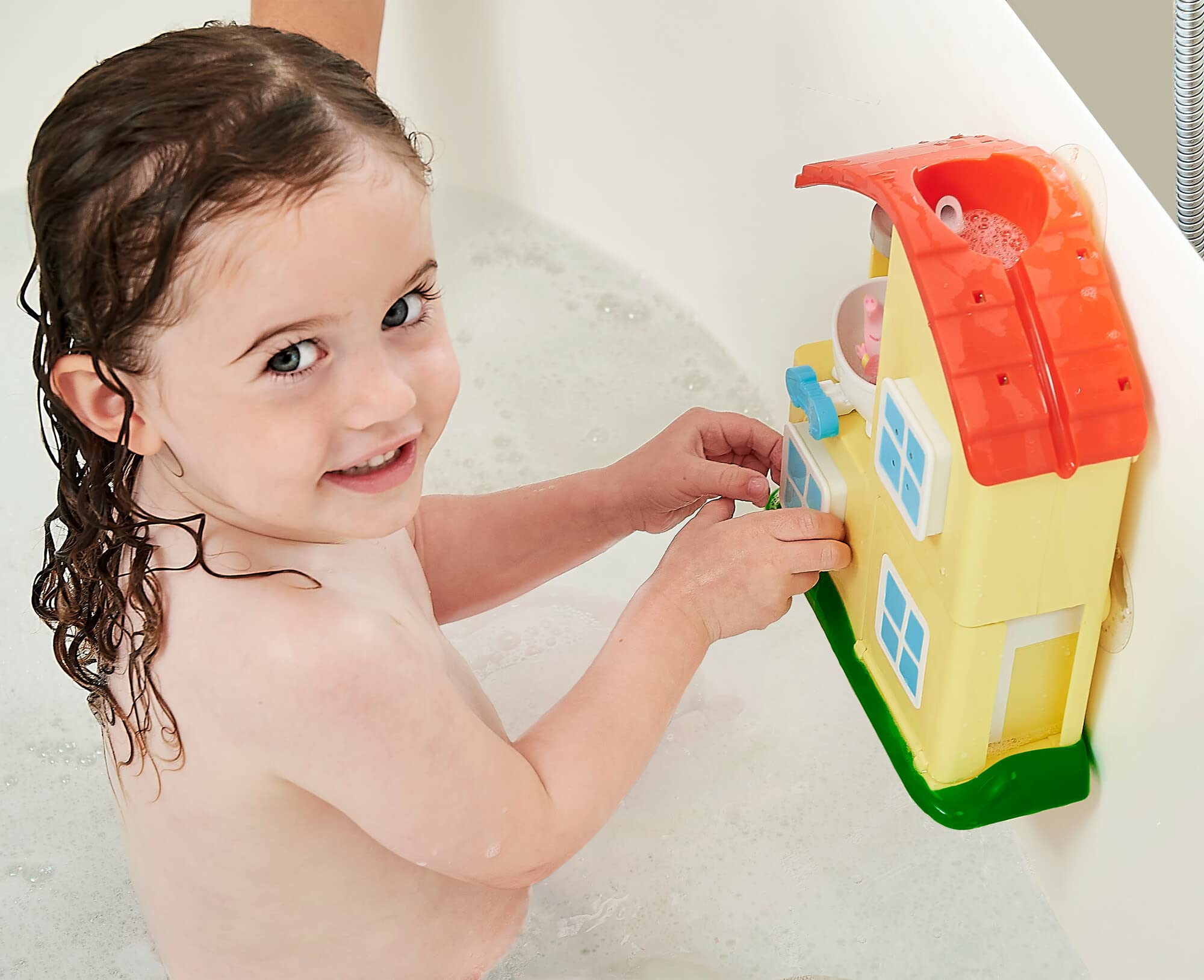 Peppa's House Bath Playset - Waterfall & Spinning Washing Machine Fun for Toddlers 8