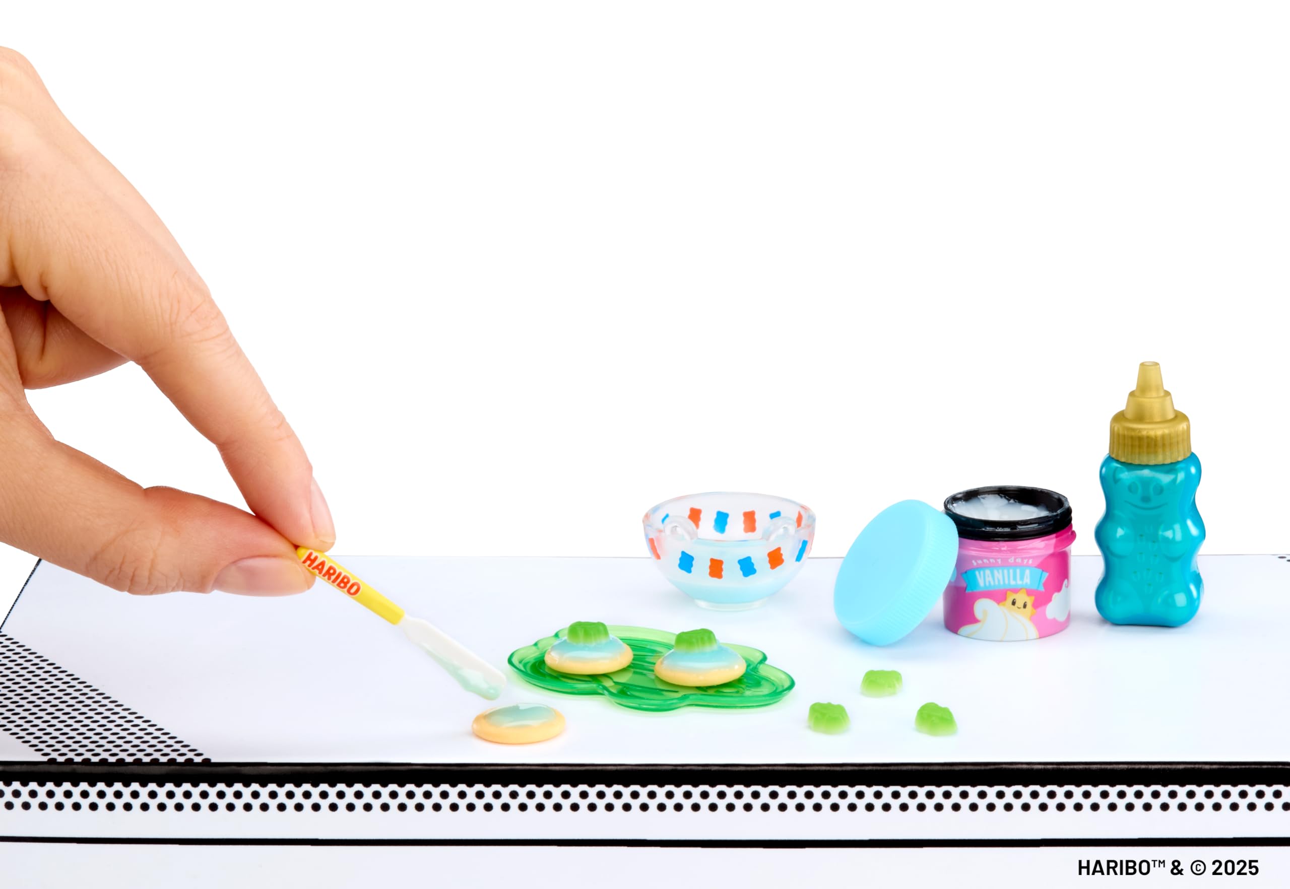 MGA's Miniverse Make It Mini Haribo Multipack - DIY Mini Collectibles with UV-Set Resin 6