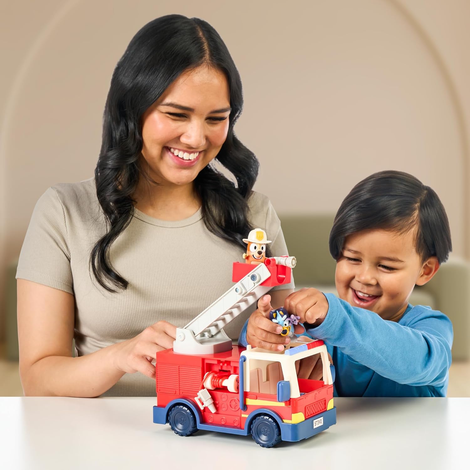 Bluey Firetruck Playset - Includes Firefighter Bingo & Bob Bilby, Ages 3+ 8