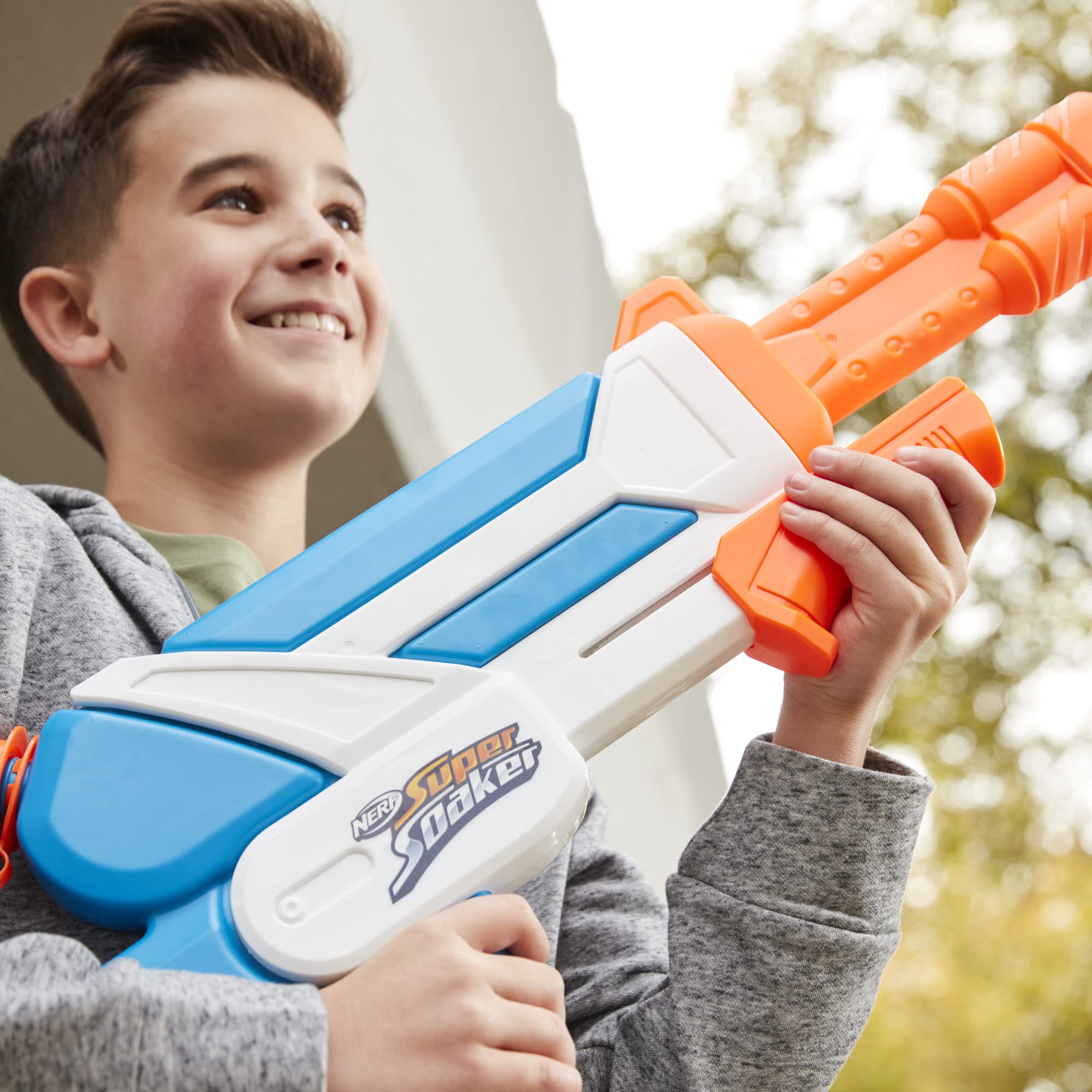 Nerf Super Soaker Twister Water Blaster - 2 Twisting Streams, 37 fl. oz. Tank 5