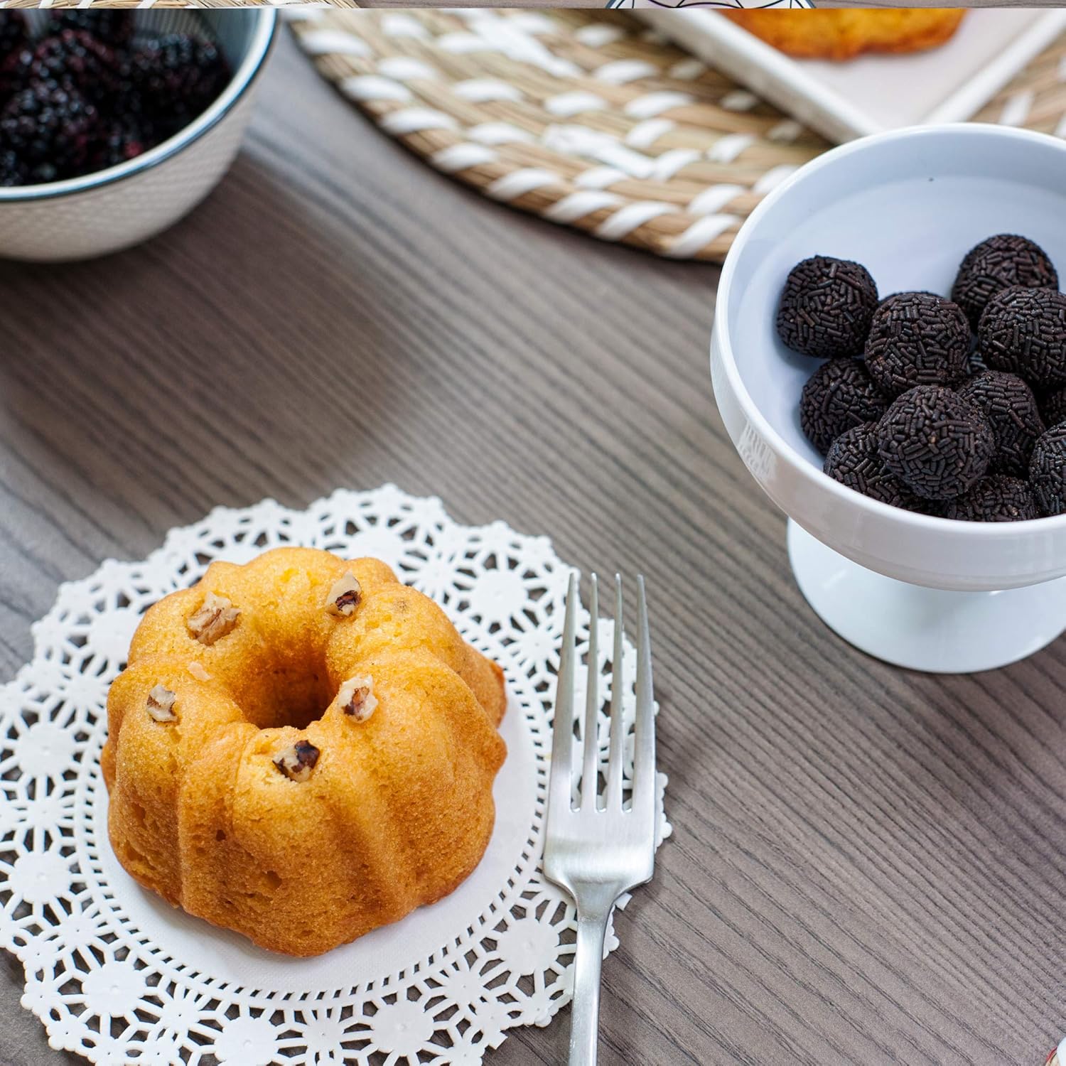 Tortuga - Jamaican Rum Fruit Cake 652 g 2