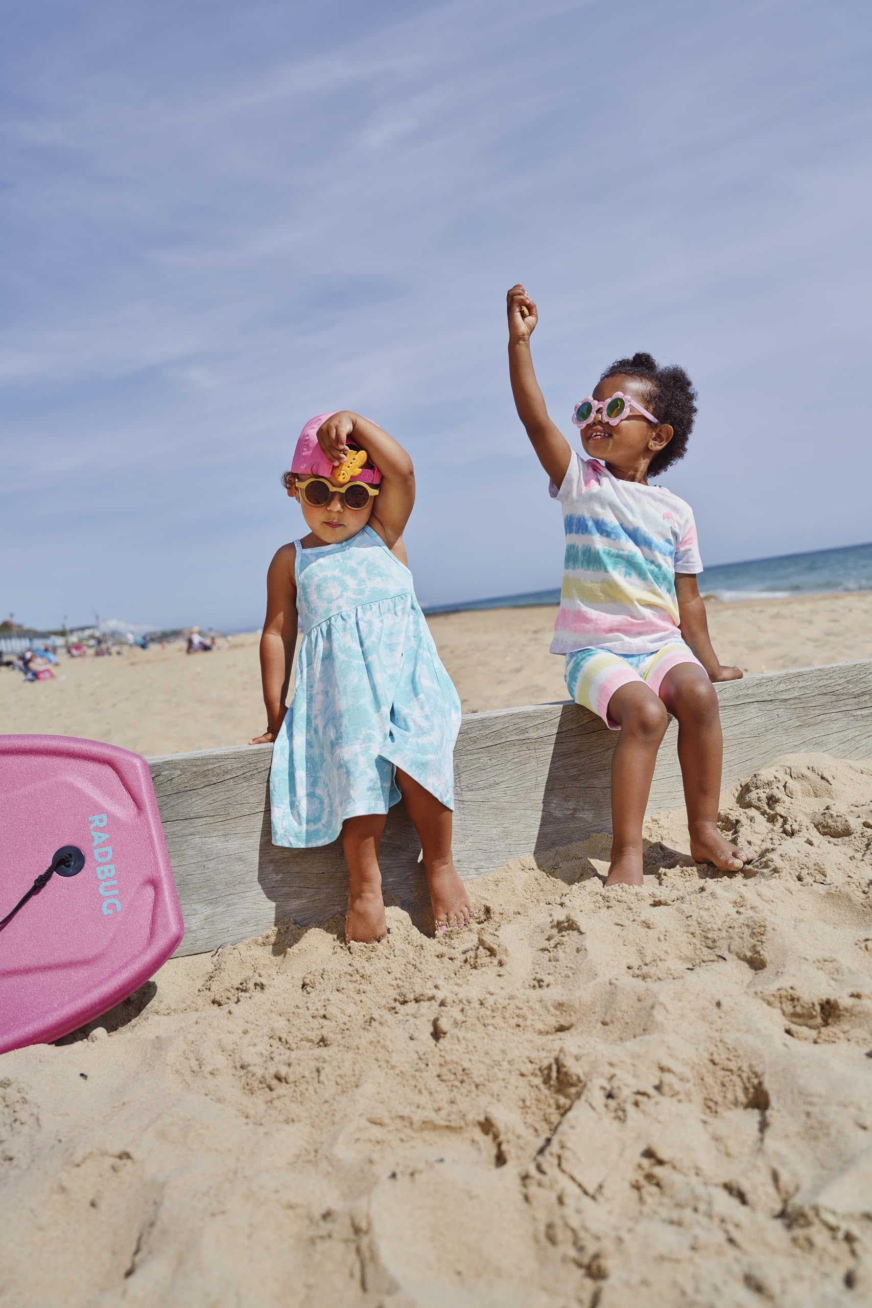 Organix Gingerbread Men Organic Toddler Snack Biscuits 12+ Months 135g 13