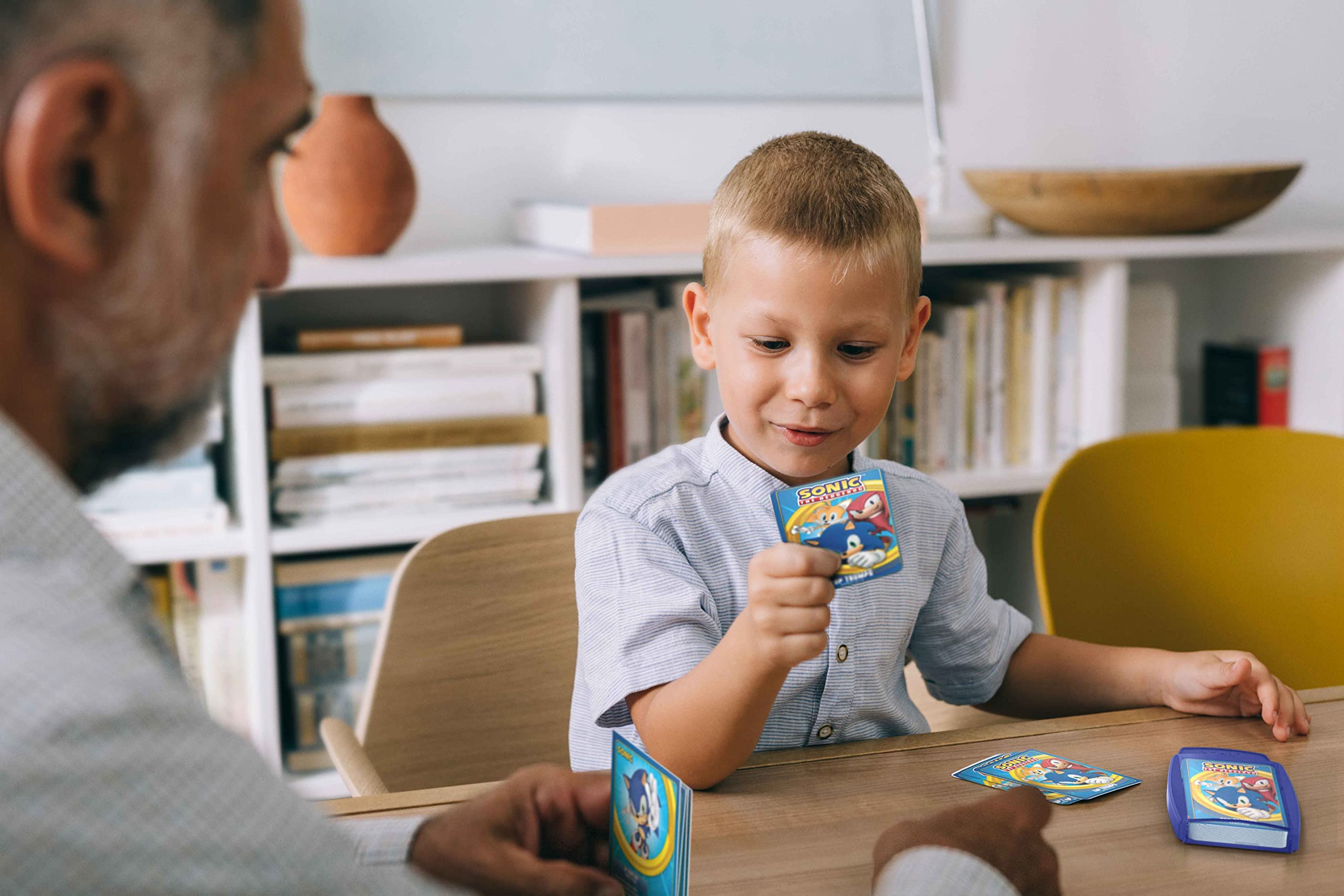 Top Trumps Sonic The Hedgehog Specials Card Game – 30 Heroes & Villains from Sega Gaming History 4