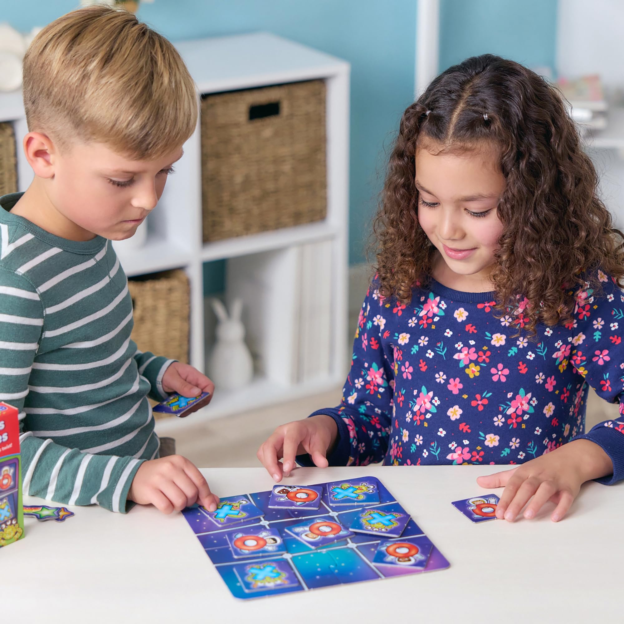Orchard Toys Astronauten und Kreuze Mini-Reisespiel 3