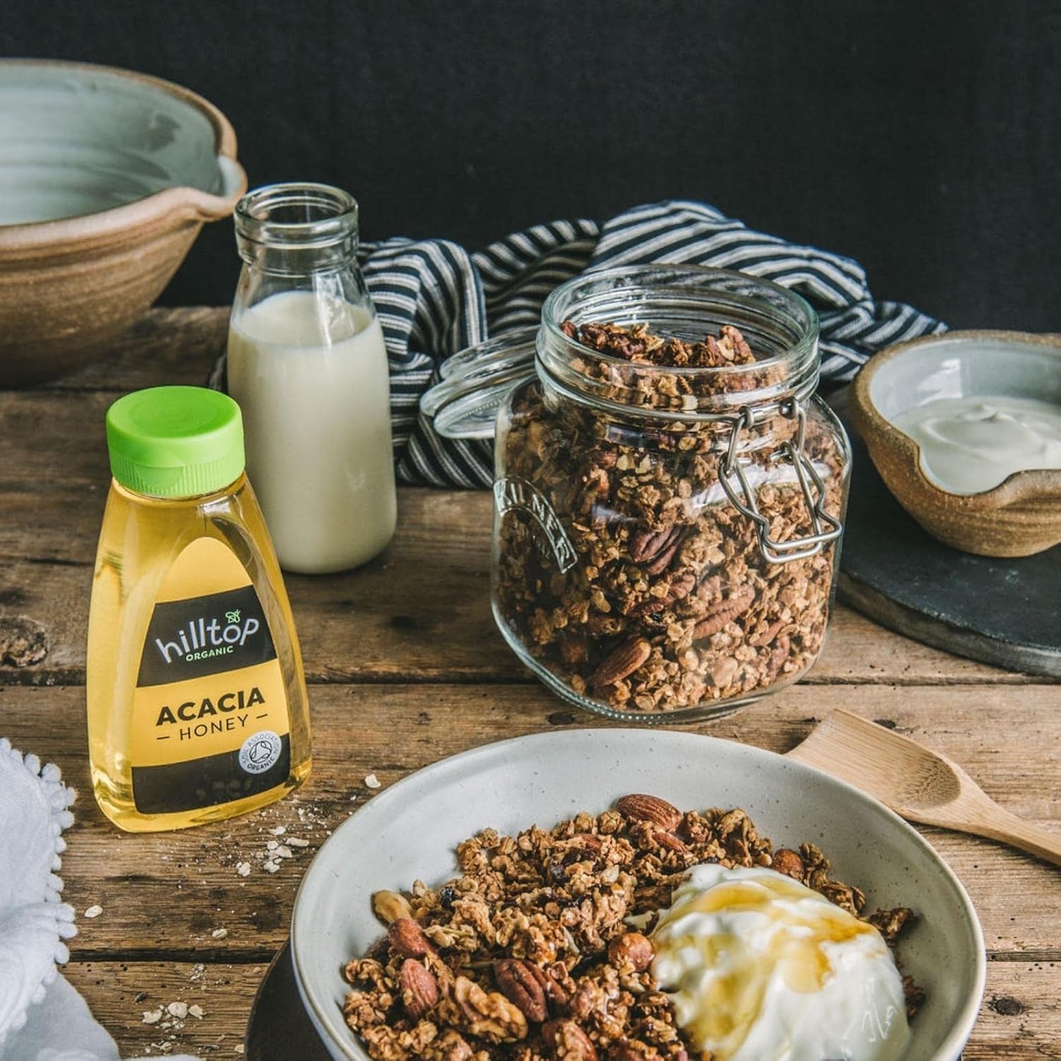 Hilltop Honey - Organic Acacia Honey - Squeezy Bottle - 340g 6