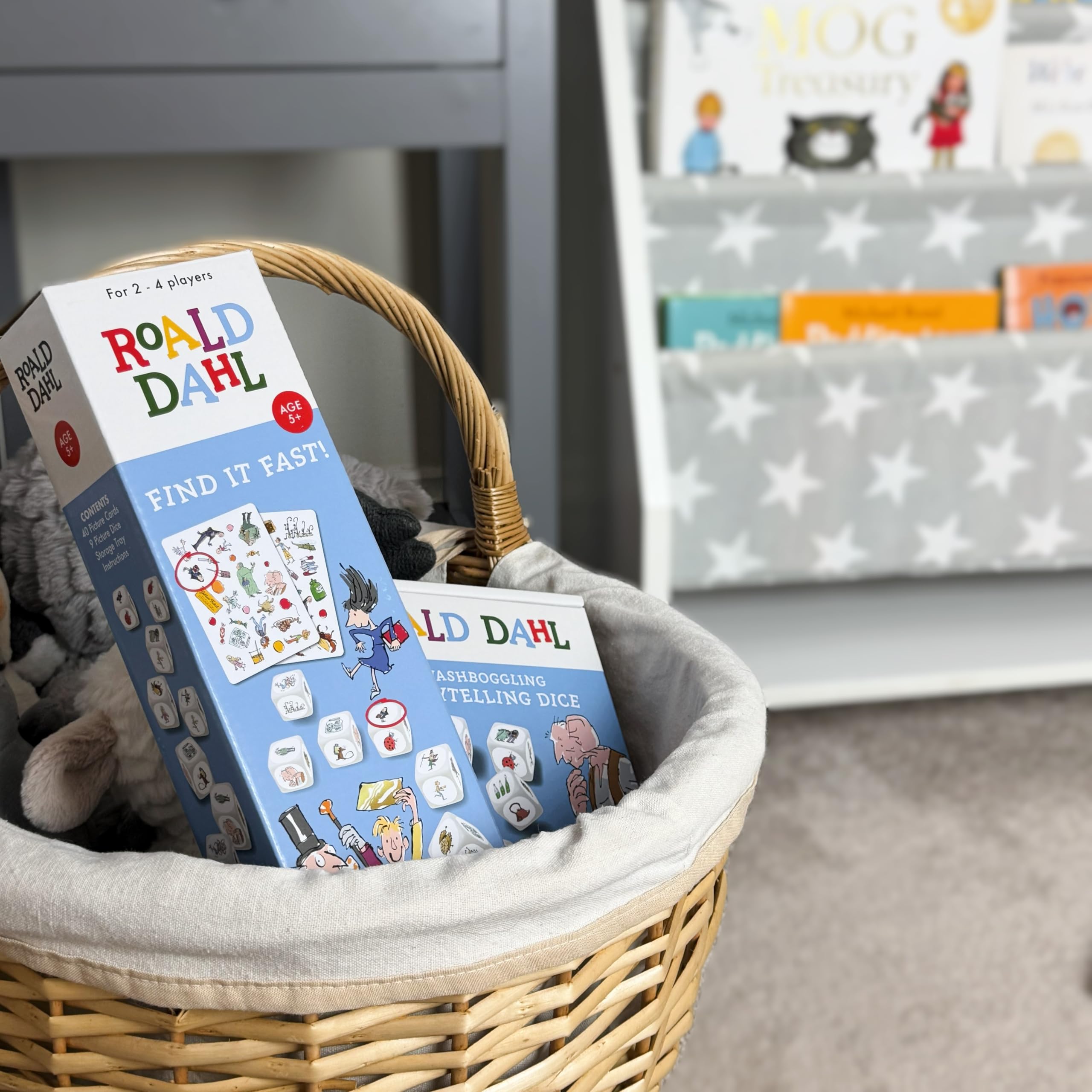 Roald Dahl Swashboggling Storytelling Dice Game