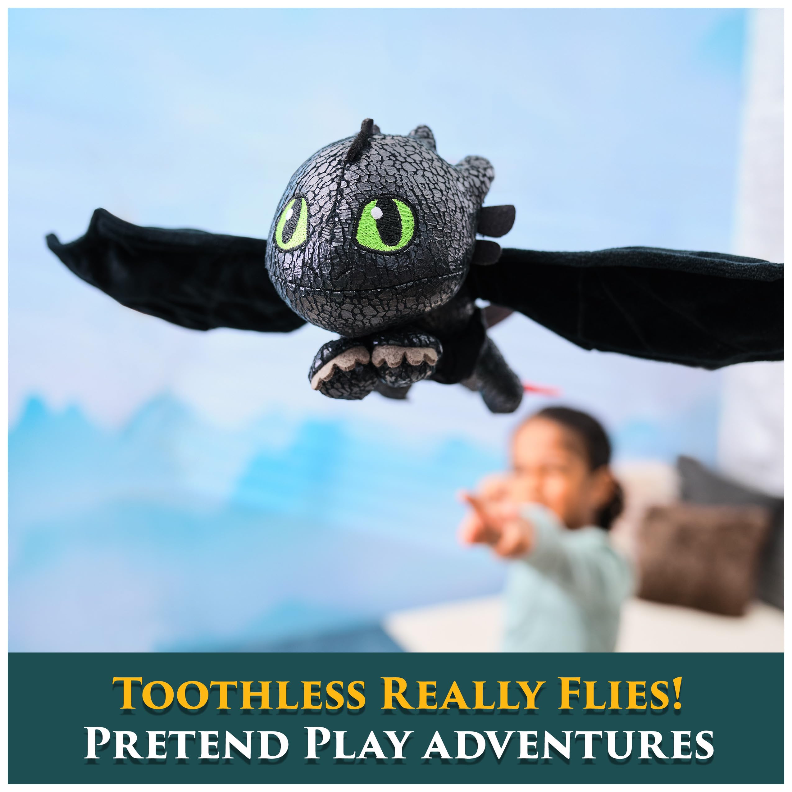 Spin Master Dreamworks Dragons Toothless 30.5cm Hug & Glide Plush Toy 3