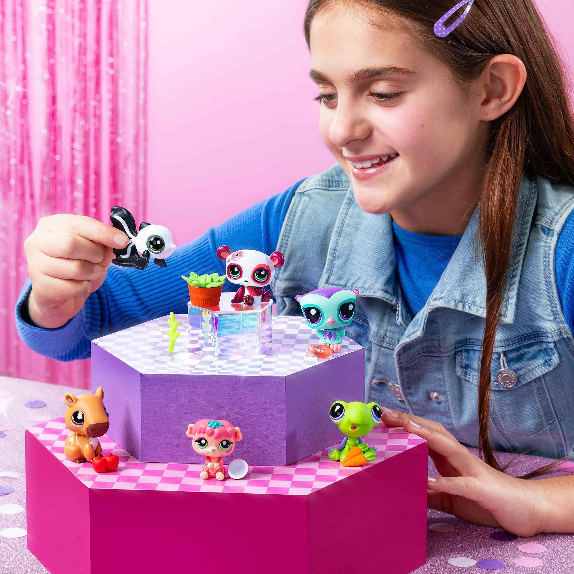 Littlest Pet Shop Series 3 Pet Surprise Blind Box Bundle - 18 Mini Figures with Accessories & Virtual Codes 6