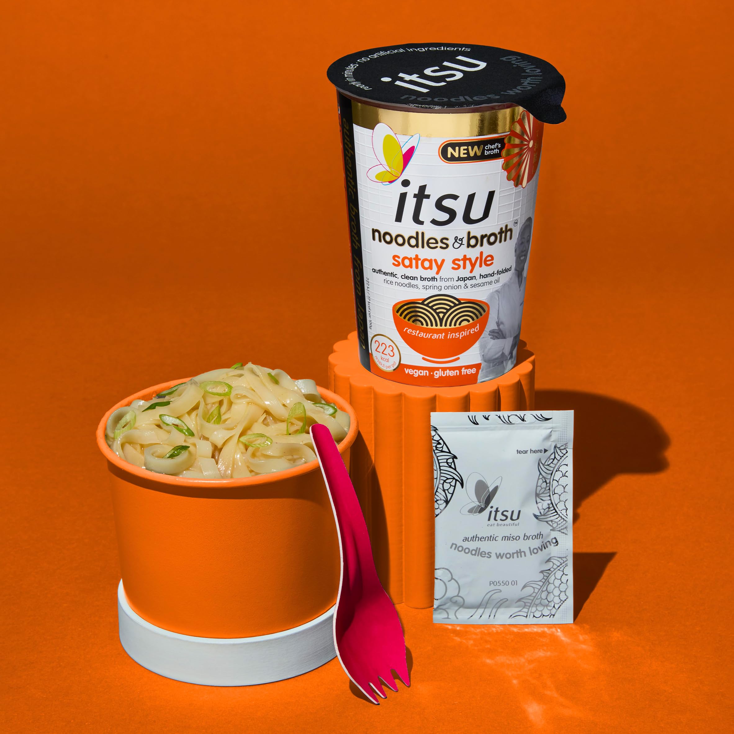 Itsu Satay Style Instant Noodles & Broth Pot 66g - Gluten Free, Vegan, Low Fat - Pack of 6 4