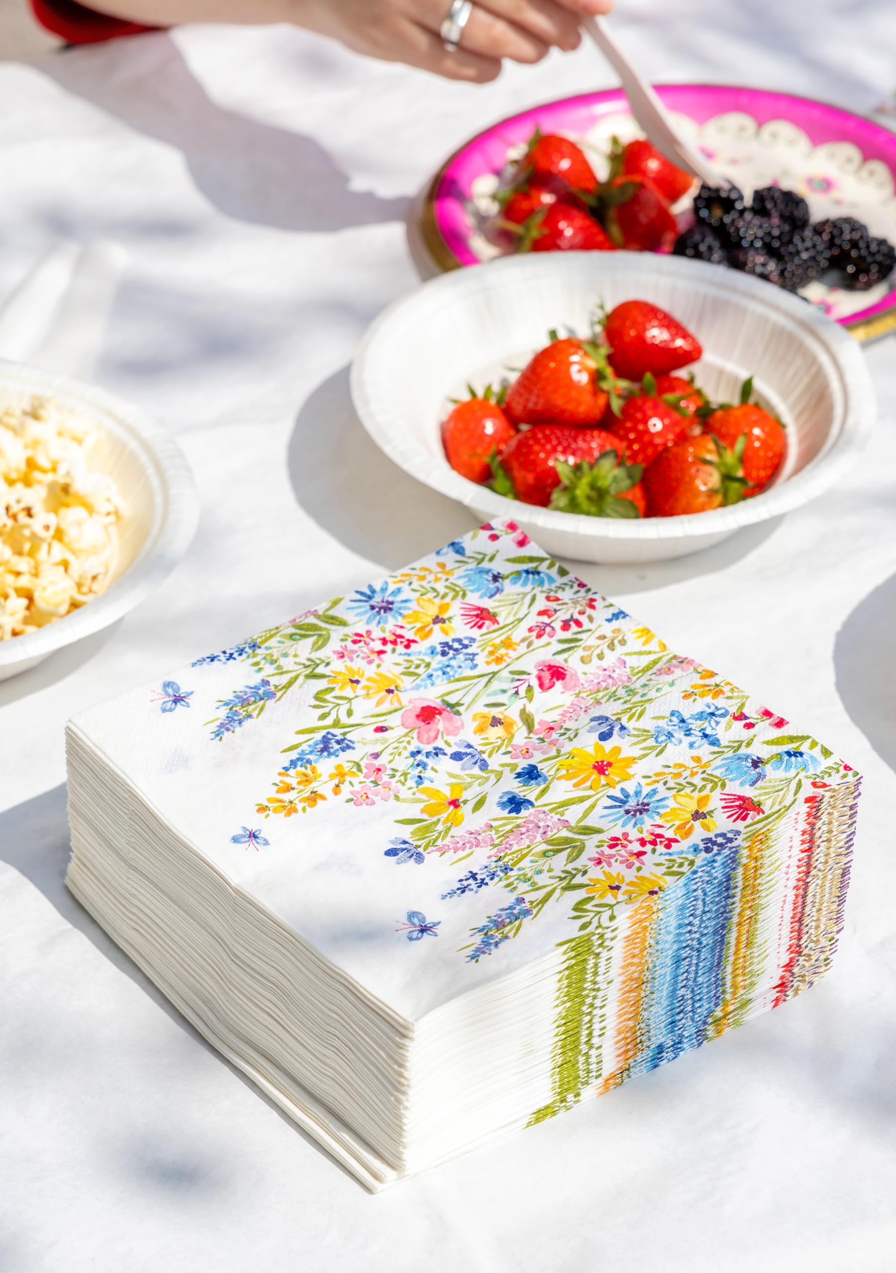 Talking Tables Floral Meadow 2-Ply Recycled Paper Napkins 100-Pack 3