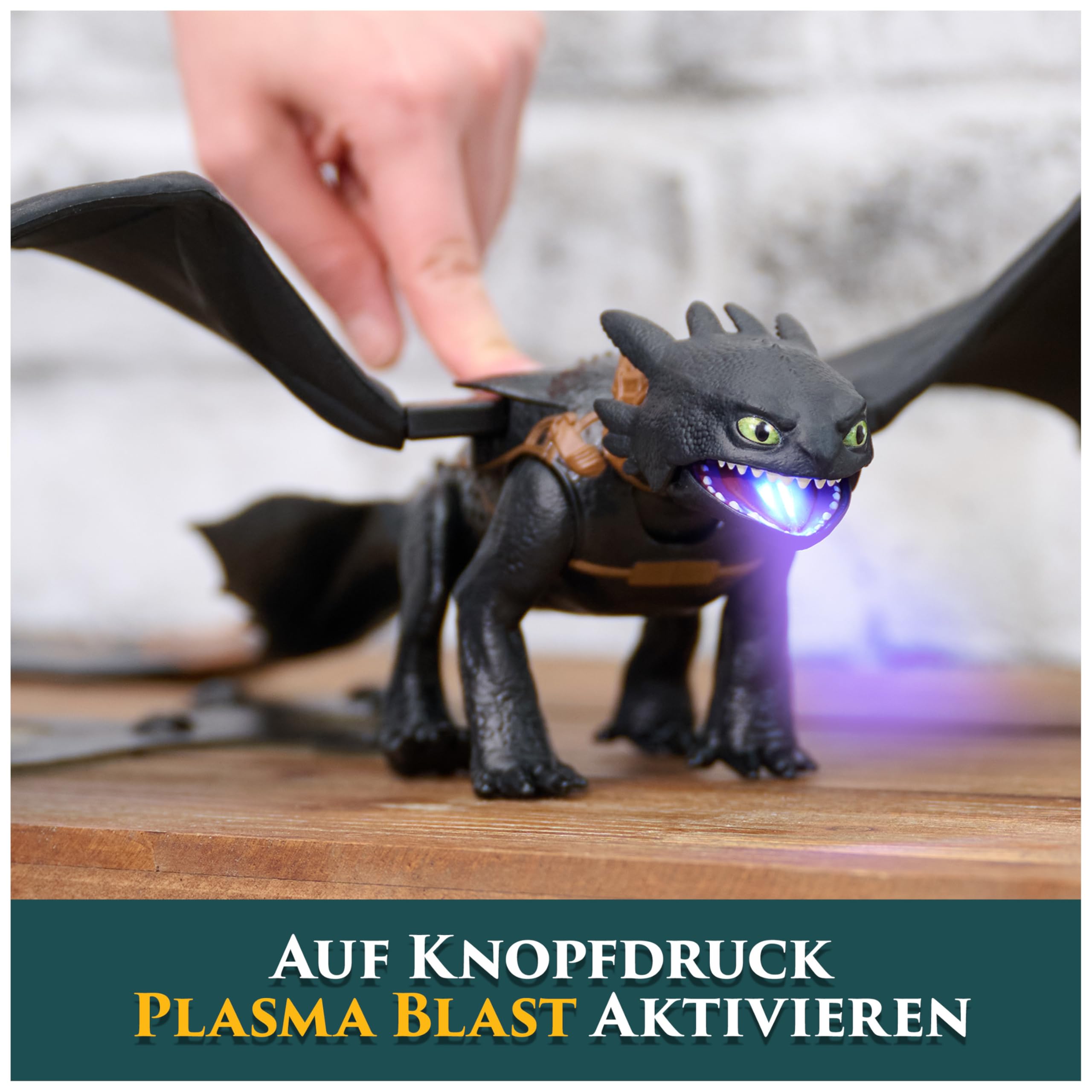 Dreamworks Dragons Ultimate Plasma Blast Toothless - Light-Up Action Figure for Kids 4+ 7