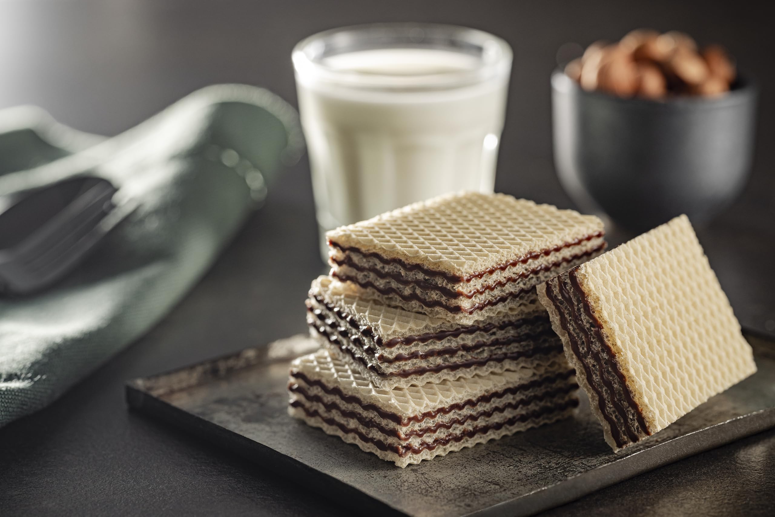 Loacker Maxi Cremkakao Wafer Biscuits - Rich Cocoa Cream Filling, 200g 6