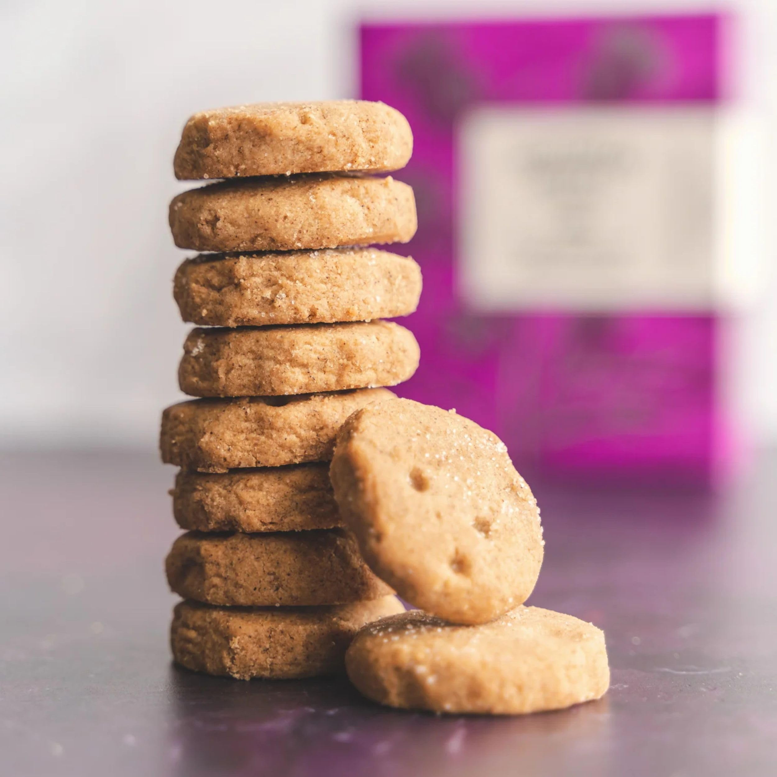 Shortbread House of Edinburgh Handmade Mini Shortbread Biscuits with Cinnamon and Demerara Sugar 150g 6
