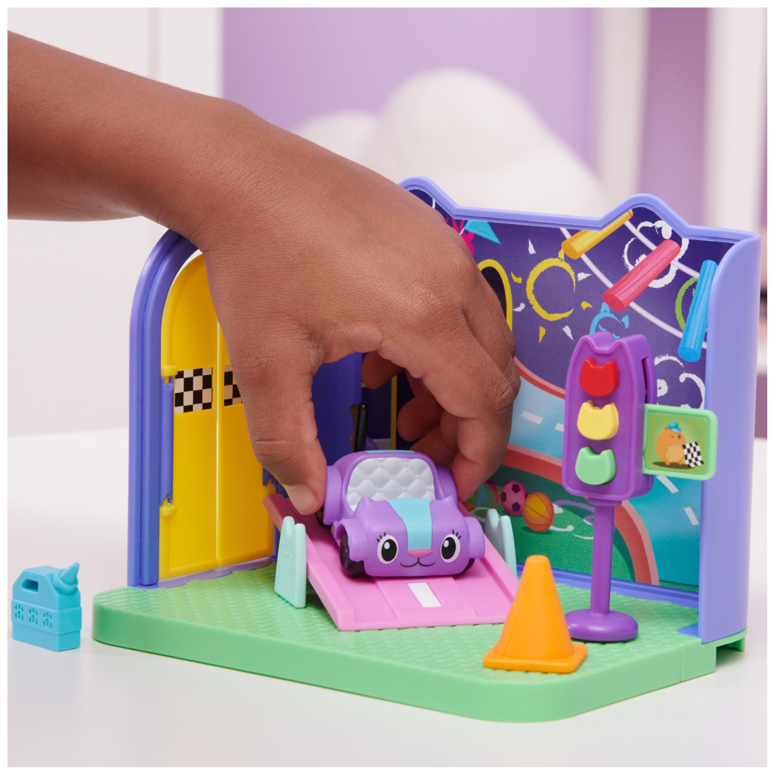 Gabby’s Dollhouse Carlita Purr-ific Play Room - Playset with Toy Car & Accessories for Ages 3+ 4