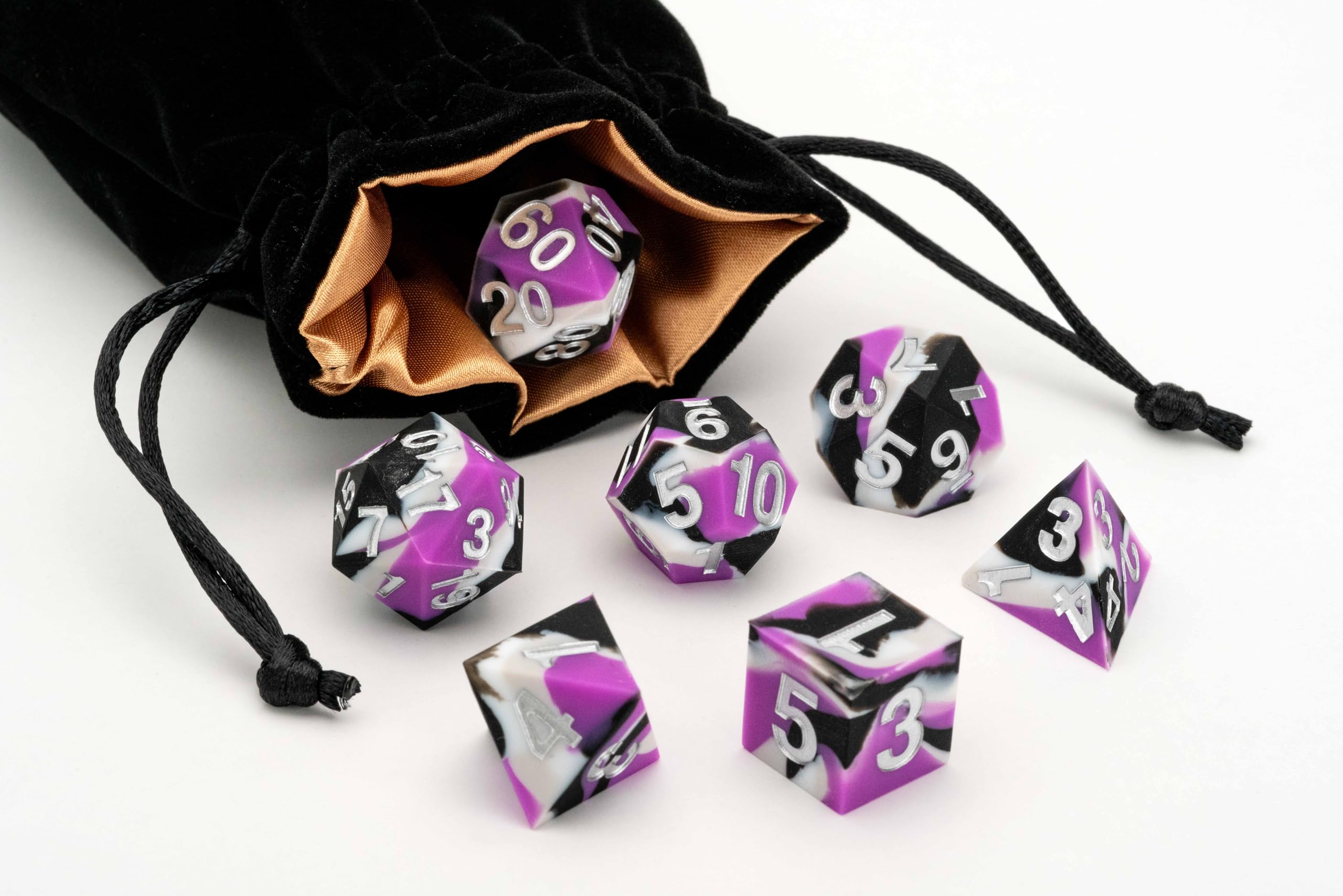 Metallic Dice Games FanRoll Pride Sharp Edge Silikonkautschuk-Würfelset 16 mm 3
