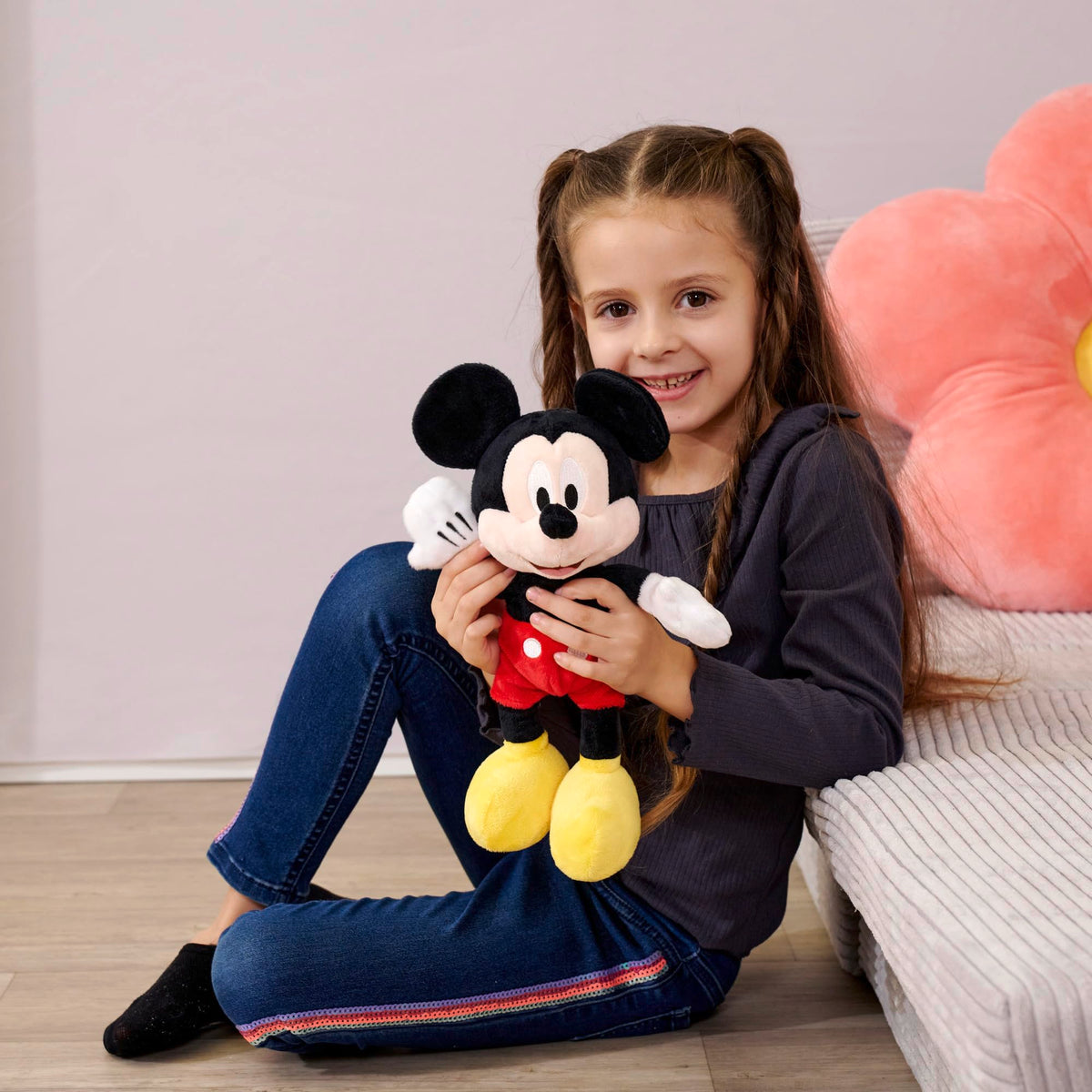 Simba Mickey Mouse 25 cm Plush Toy - Soft Cuddly Fabric | Unisex Children 5