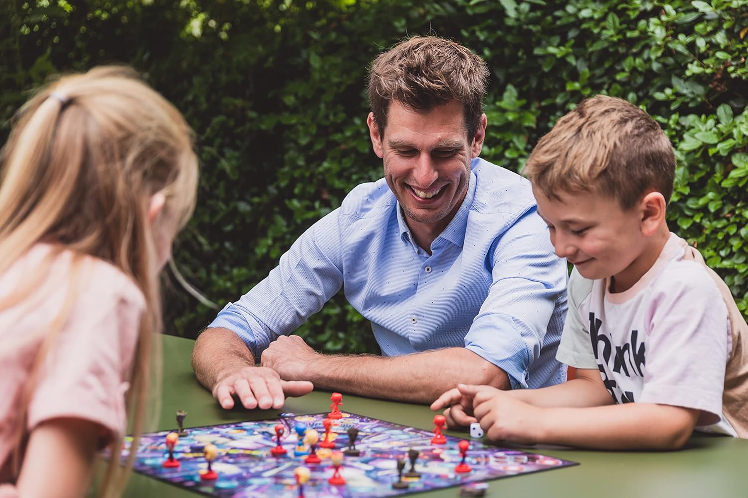 Cartamundi Marvel Race Home Board Game - Fast-Paced Ludo with 3D Miniatures 6