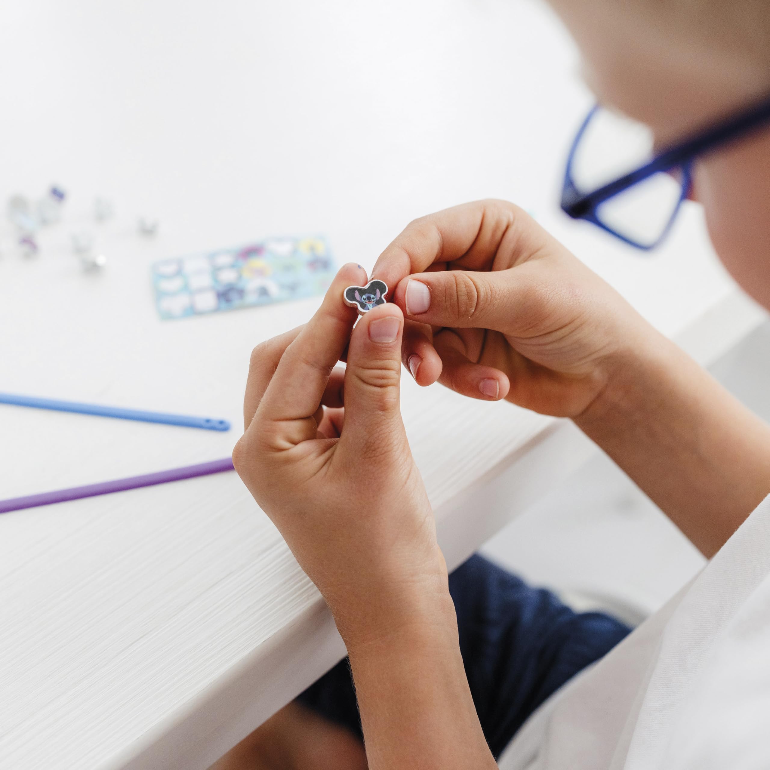 TM ESSENTIALS Stitch Bracelet Set - 18 Charms for Kids, DIY Charm Bracelets in Yellow, Blue & Red 7