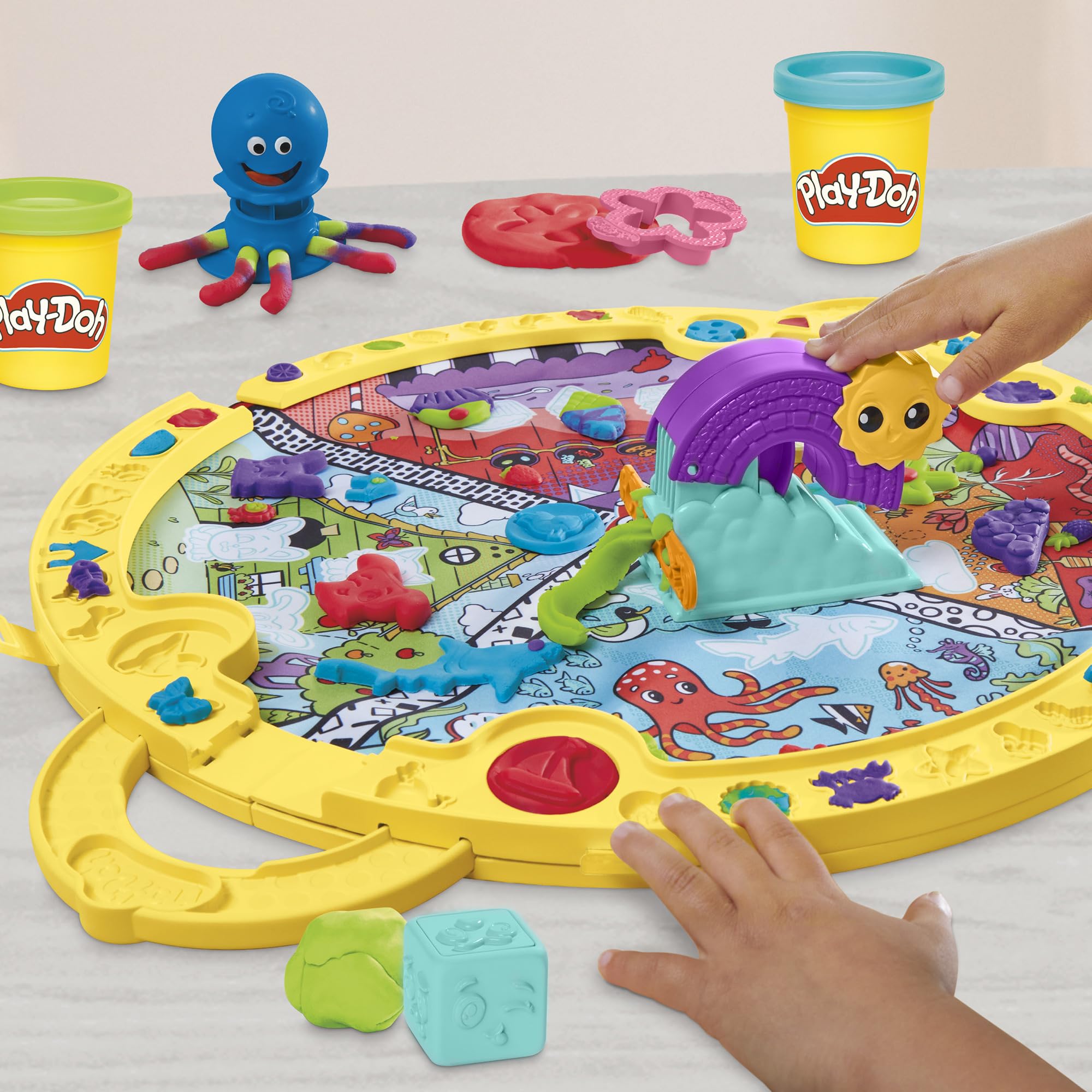 Play-Doh Fold and Go Spielmatten-Starter-Spielset – Kreatives Kunst- und Bastelspielzeug für Kinder ab 3 Jahren 4