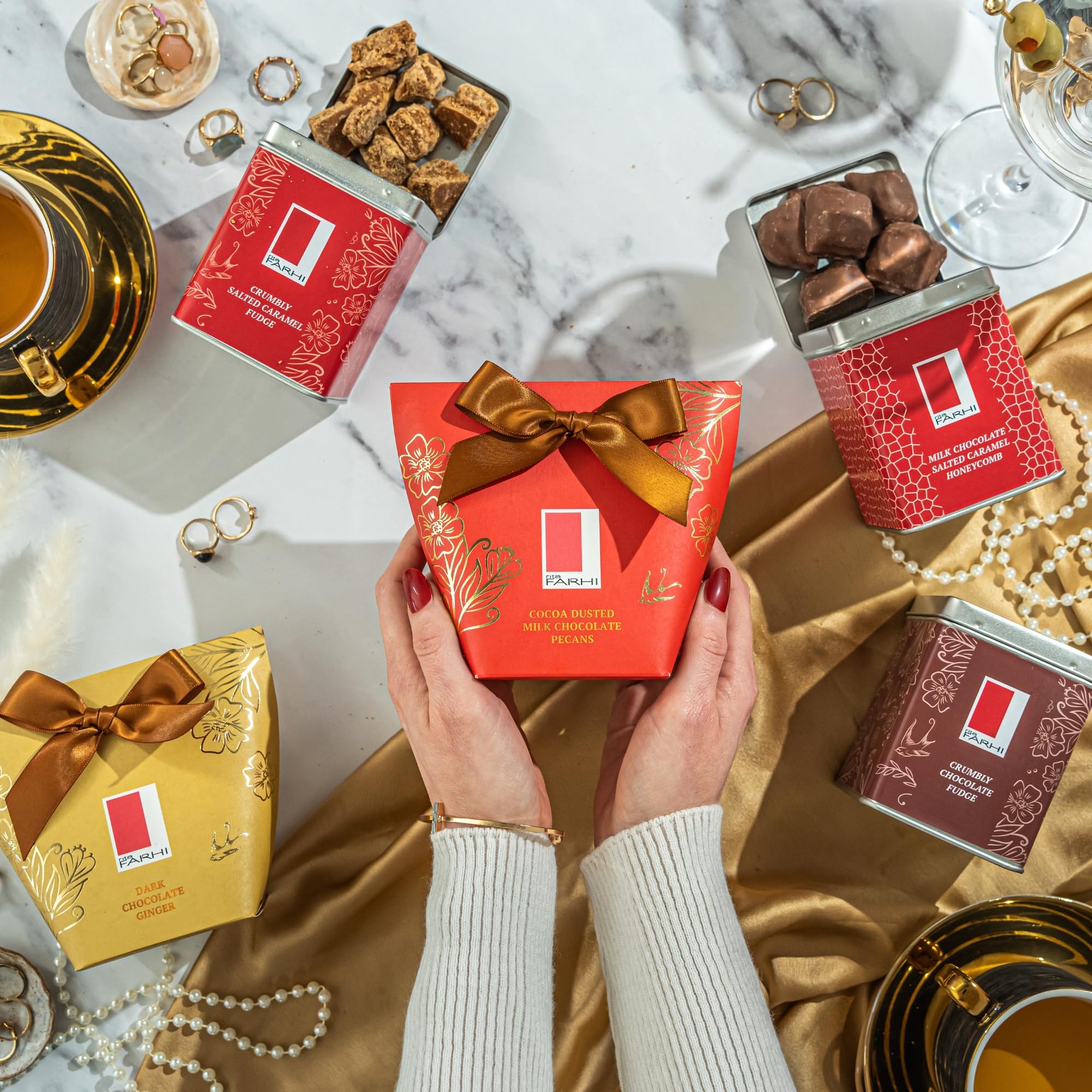 Rita Farhi Dark Chocolate Coated Ginger in Gift Box with Bow, 130g 5