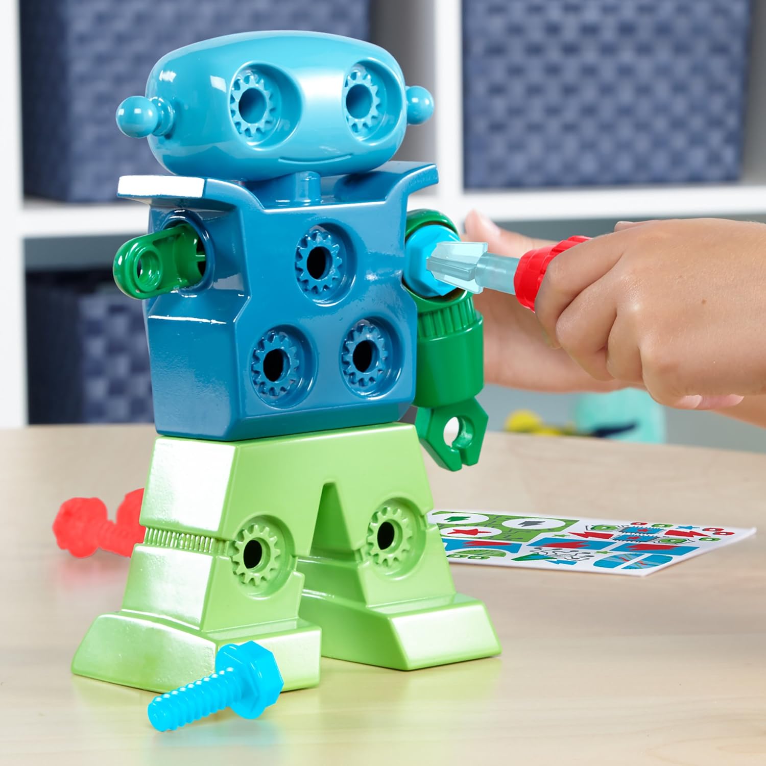 Learning Resources Design & Drill Robot 6