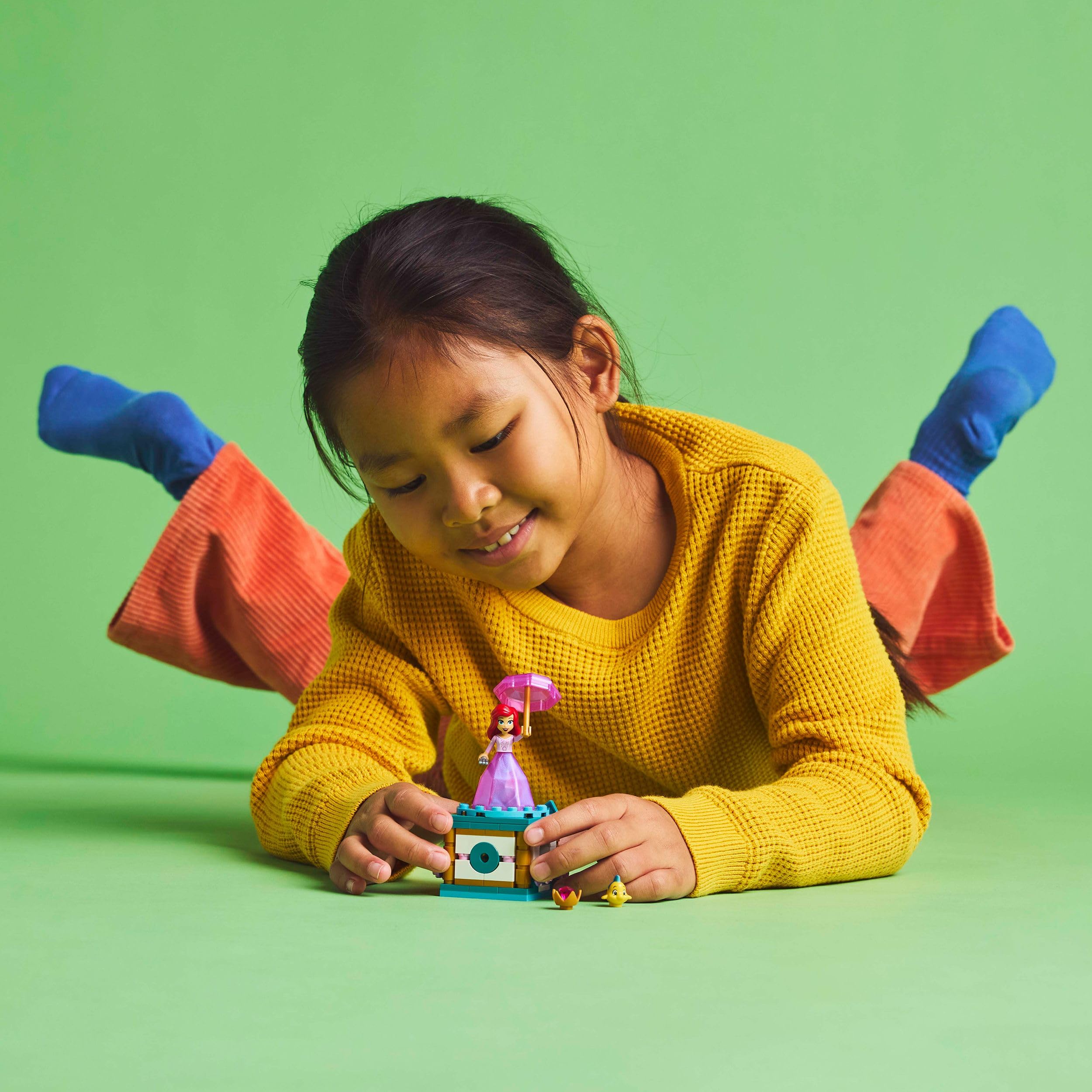 LEGO ǀ Disney Twirling Ariel Building Toy - Spinning Playset for 5+ Year Olds 14