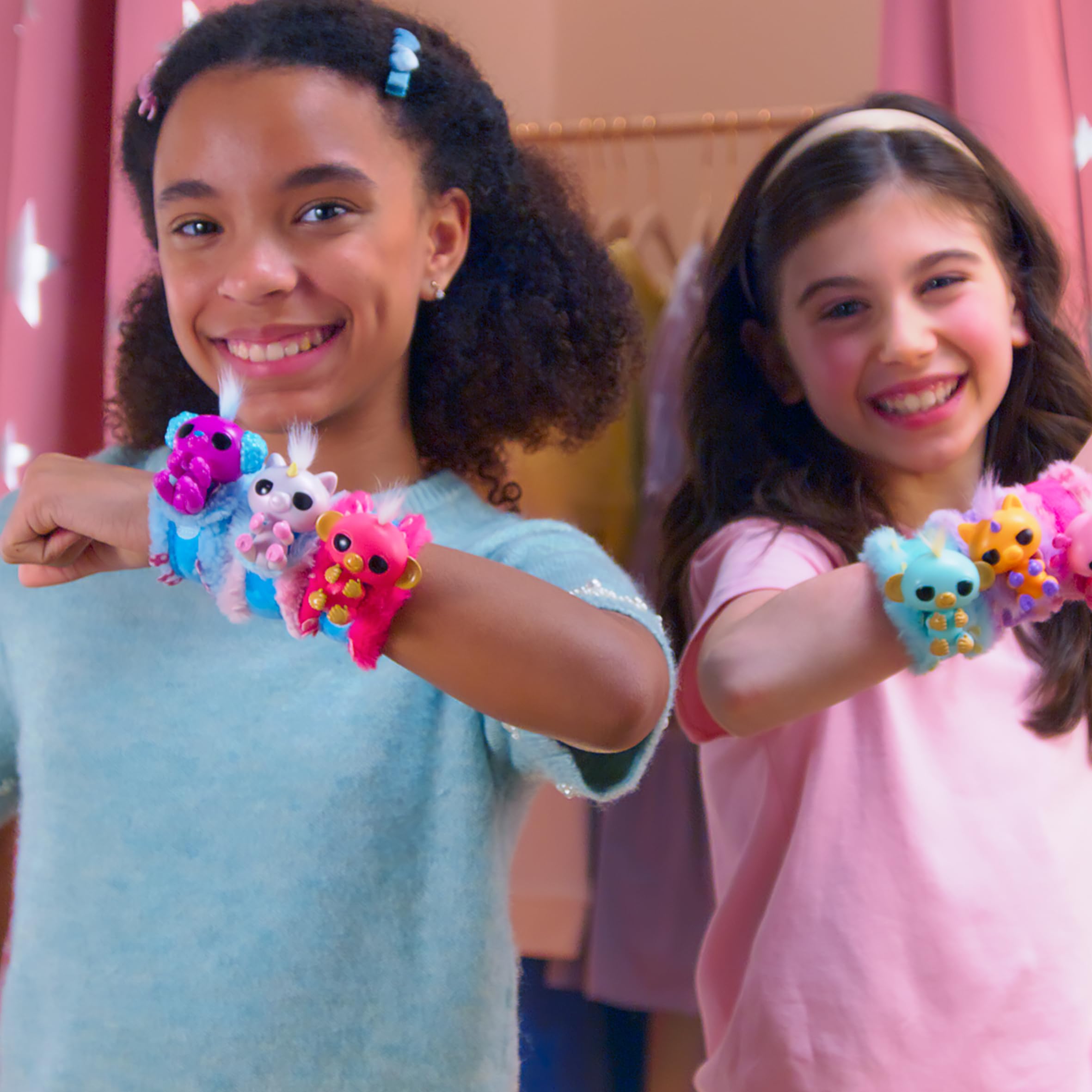 Fingerlings Pinkies - Pinkie-Sized Pets with Surprise Mini Bestie, 12 Cute Styles to Collect 5