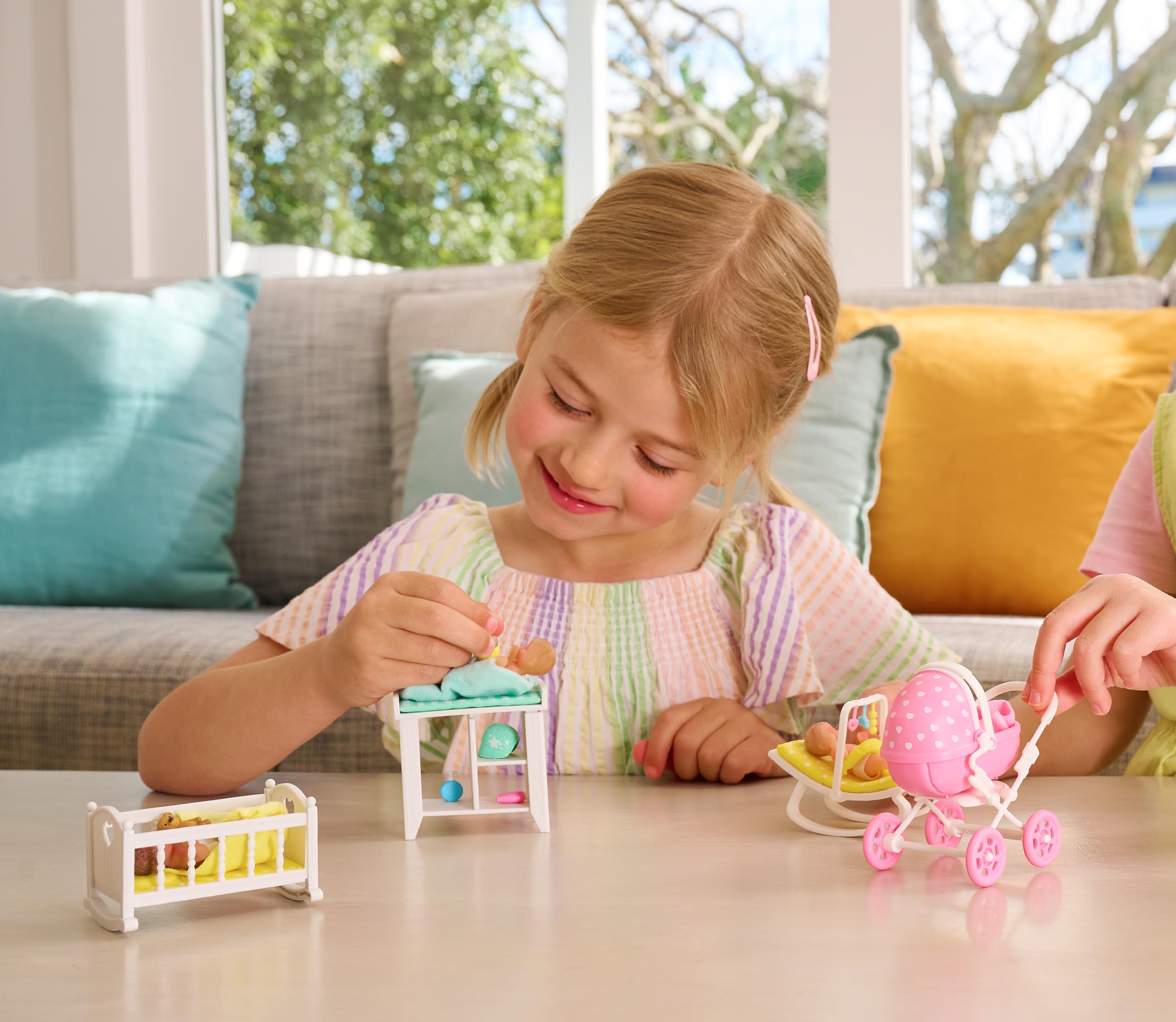 5 Surprise My Mini Baby Series 1 - Collectible Mystery Capsules with Realistic Baby Dolls & Playsets 8