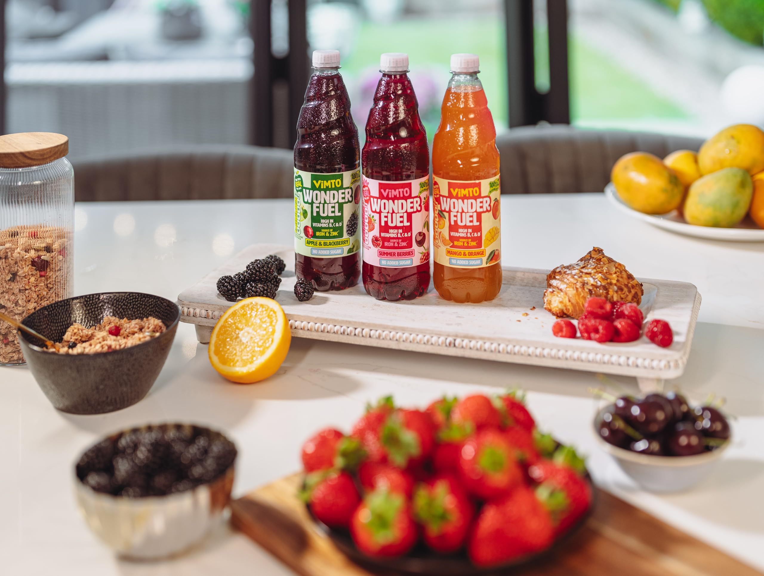 Vimto Wonderfuel Squash – No Added Sugar – Vitamins B, C & D – Iron & Zinc – 725ml 4