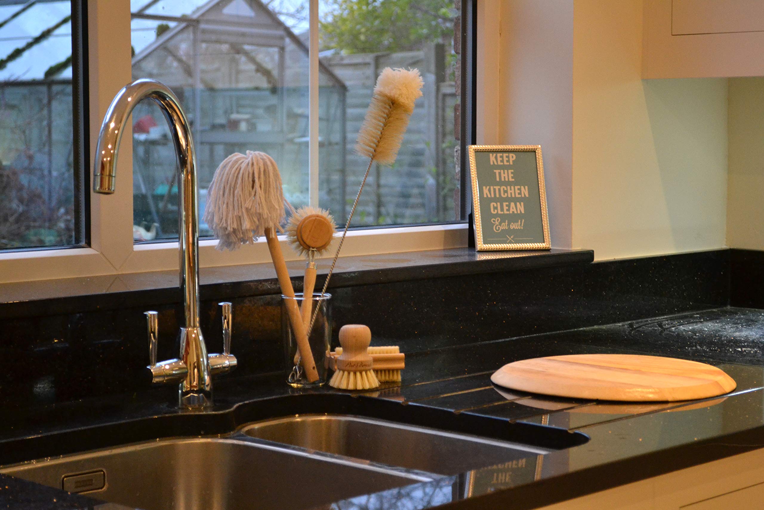 Elliott Wooden Dish Brush with Natural Tampico Fibres - Long Handle, Replaceable Head 4