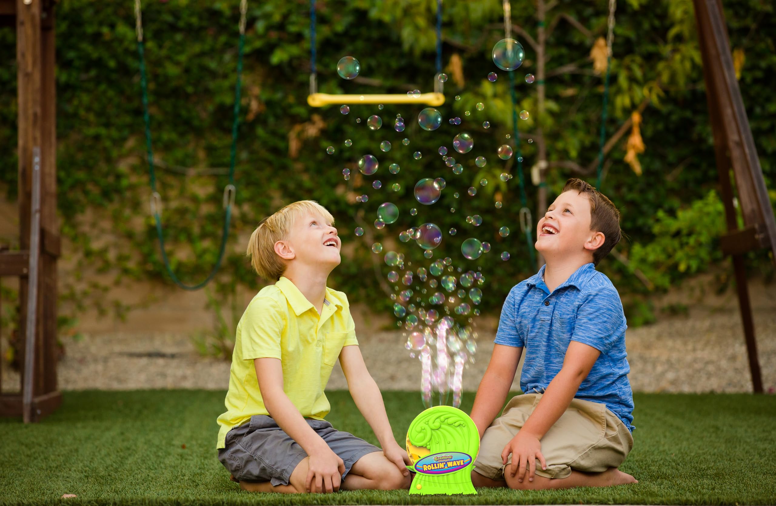 Gazillion Bubbles Rollin' Wave Bubble Machine - Creates Endless Bubble Waves, Ages 3+ 9
