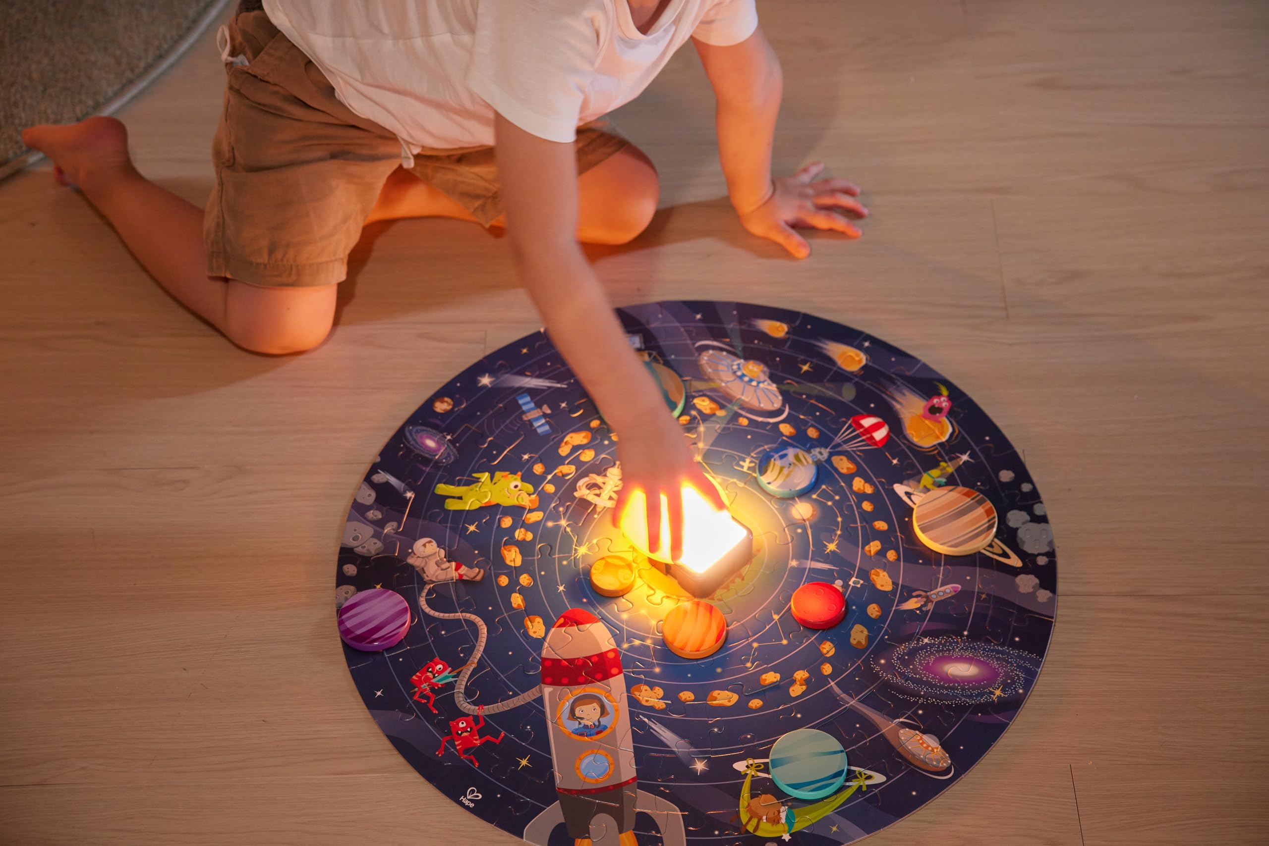 Hape Solar System Puzzle with LED Sun and 3D Spinning Planets 6