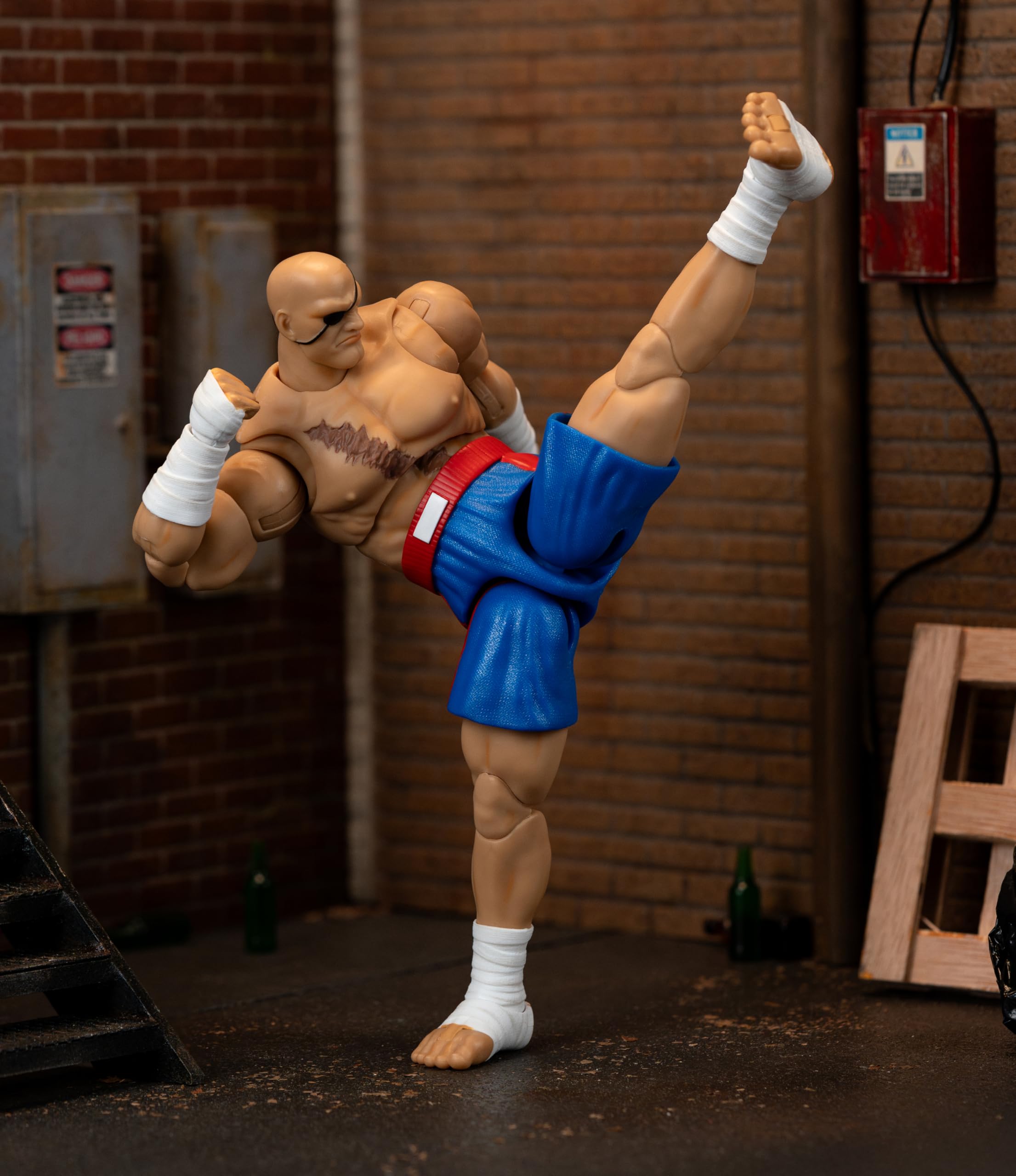 Street Fighter 6" Sagat Deluxe Collector Figure - Jada Toys 4