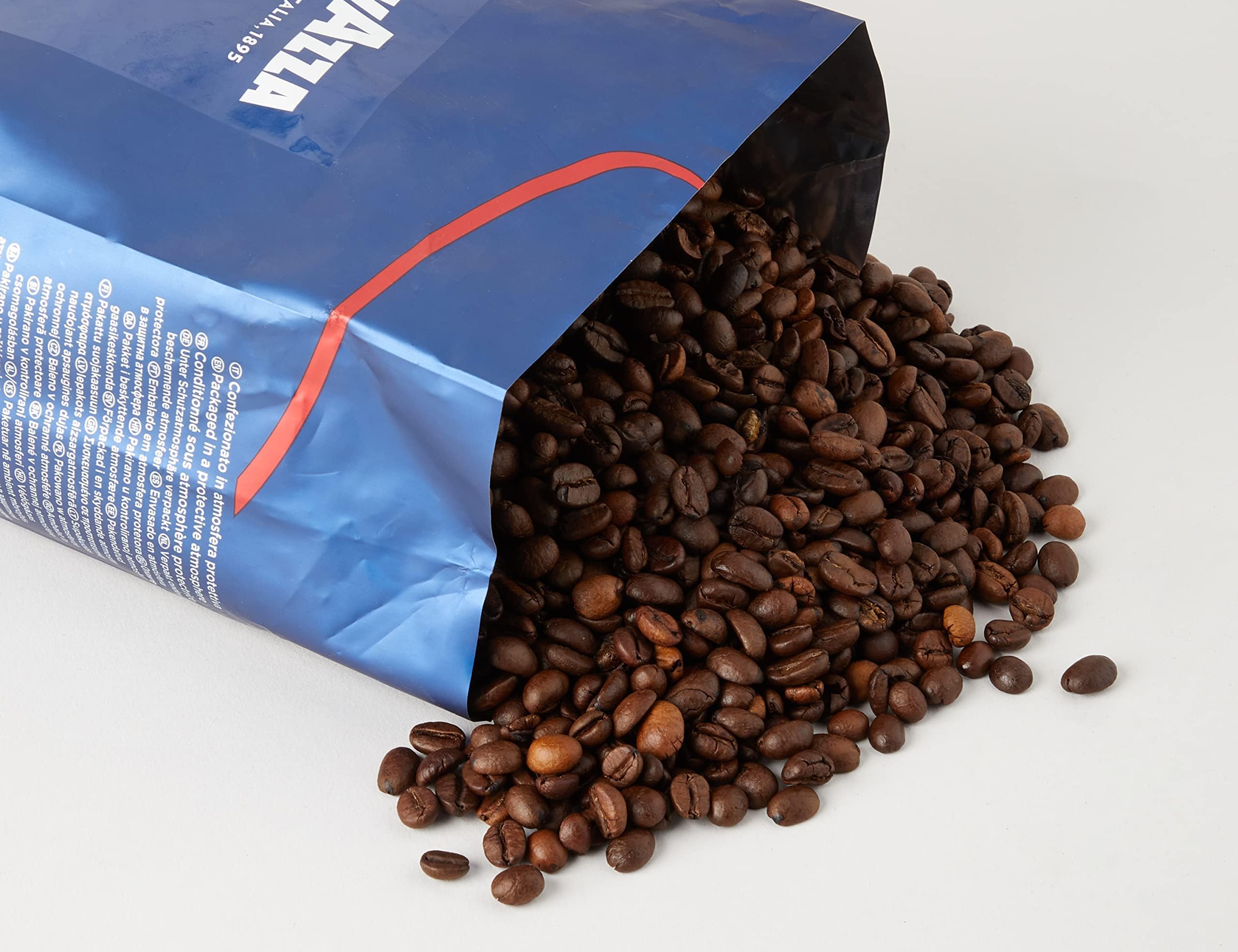 Lavazza Crema e Aroma Coffee Beans - Medium Roast Arabica and Robusta Blend (1kg) 9