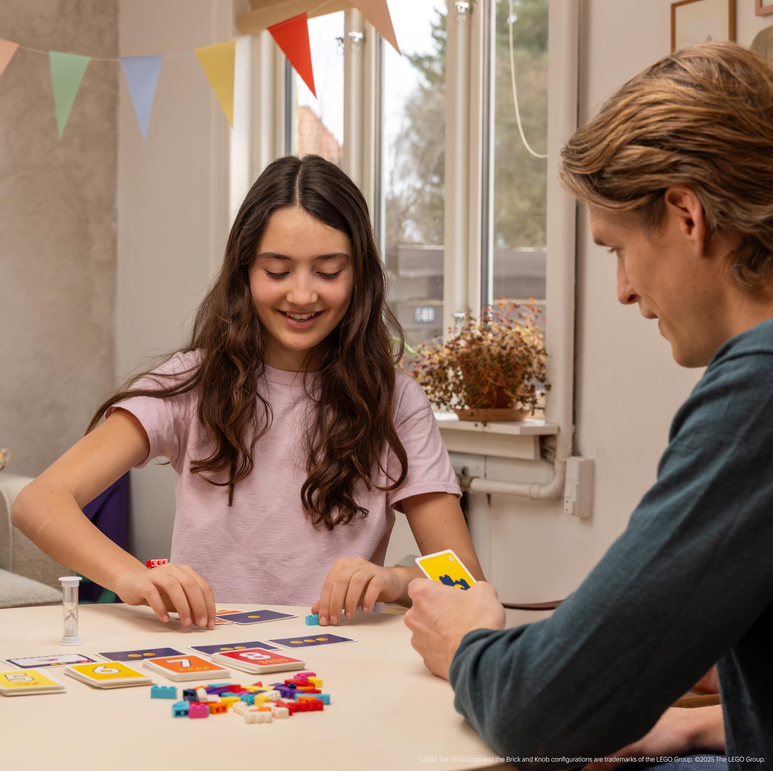 Asmodee Brick Like This! The Official LEGO Party Game 4