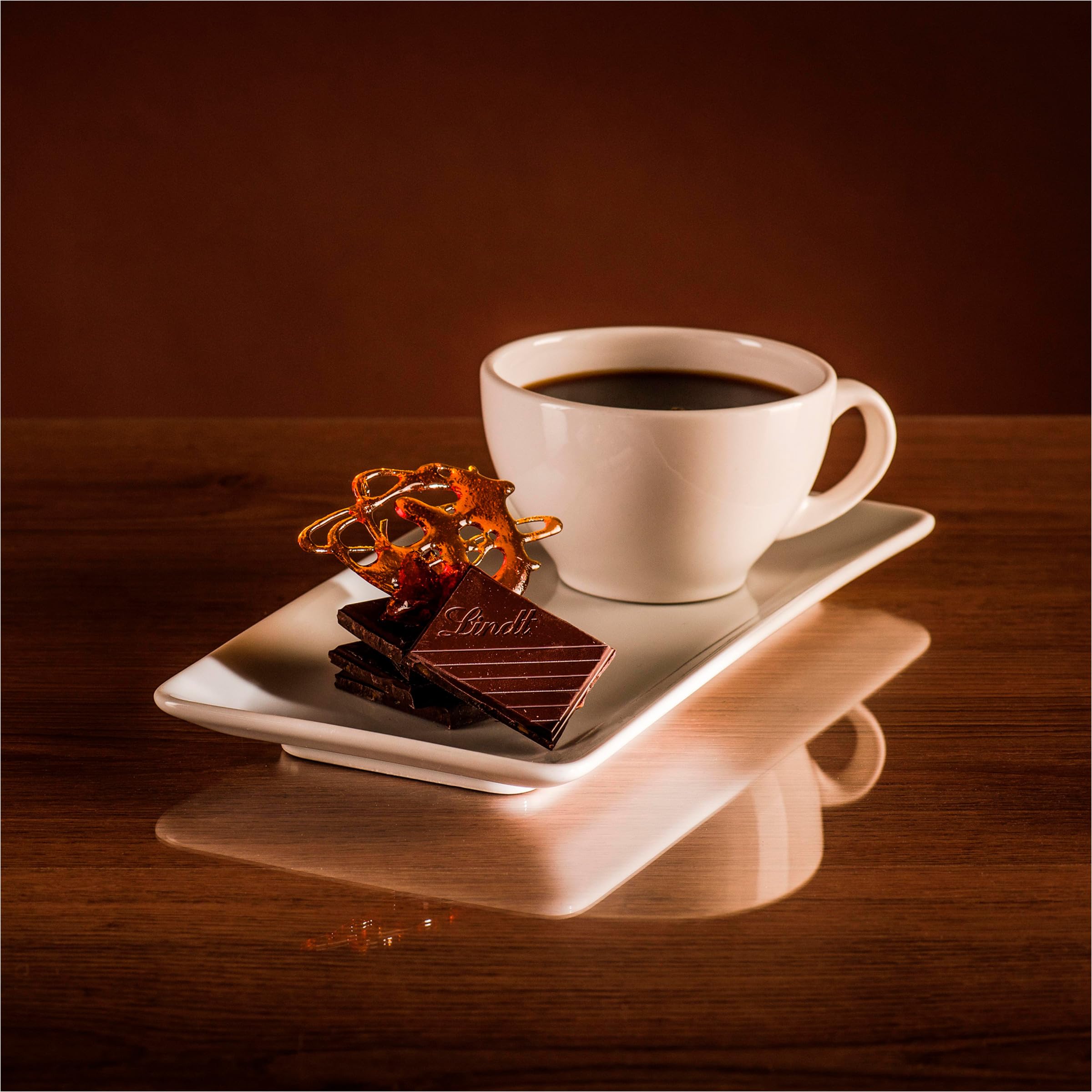 Lindt Excellence Dunkle Karamellschokolade mit einem Hauch Meersalz - 100g 4