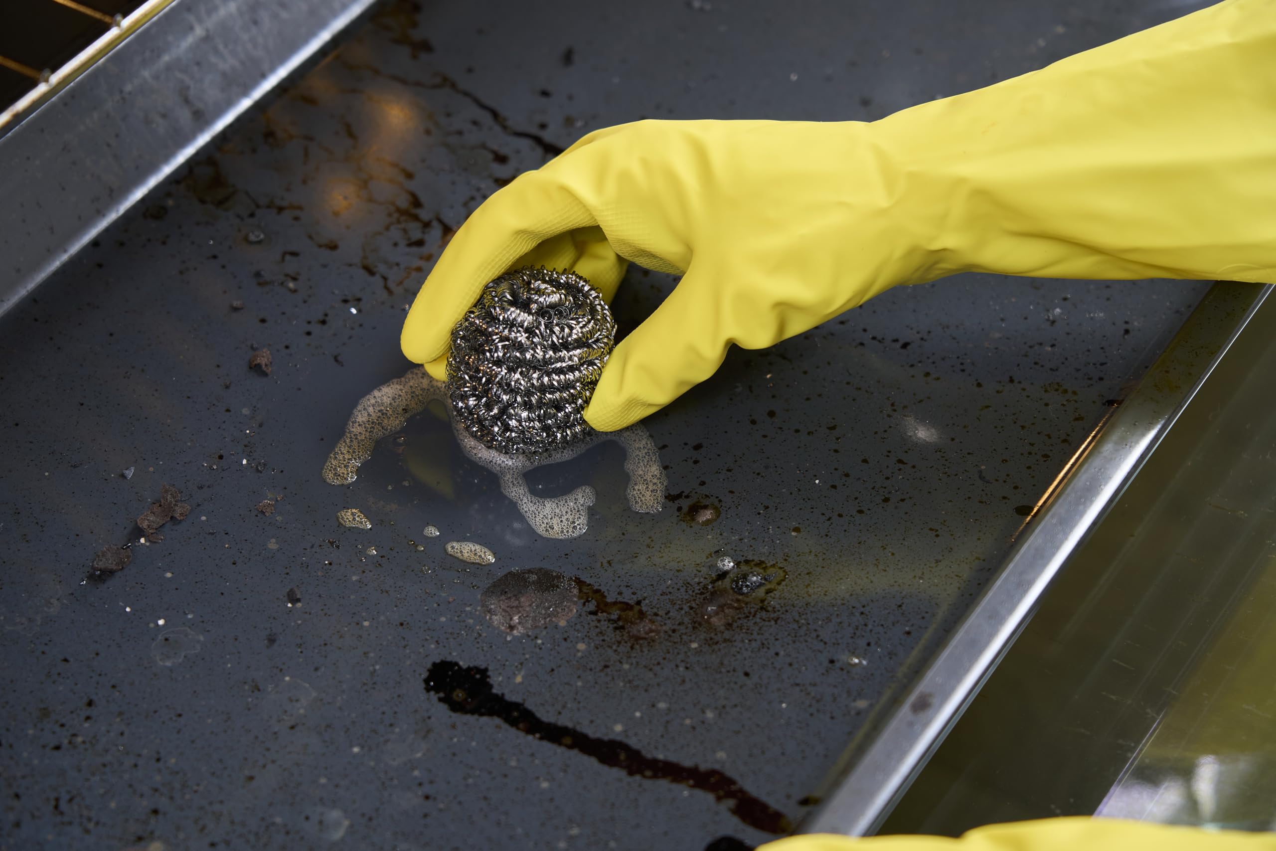 Spontex Essentials Tough Metal Scourers - 12 Packs of 4 (48 Total Scourers) 7