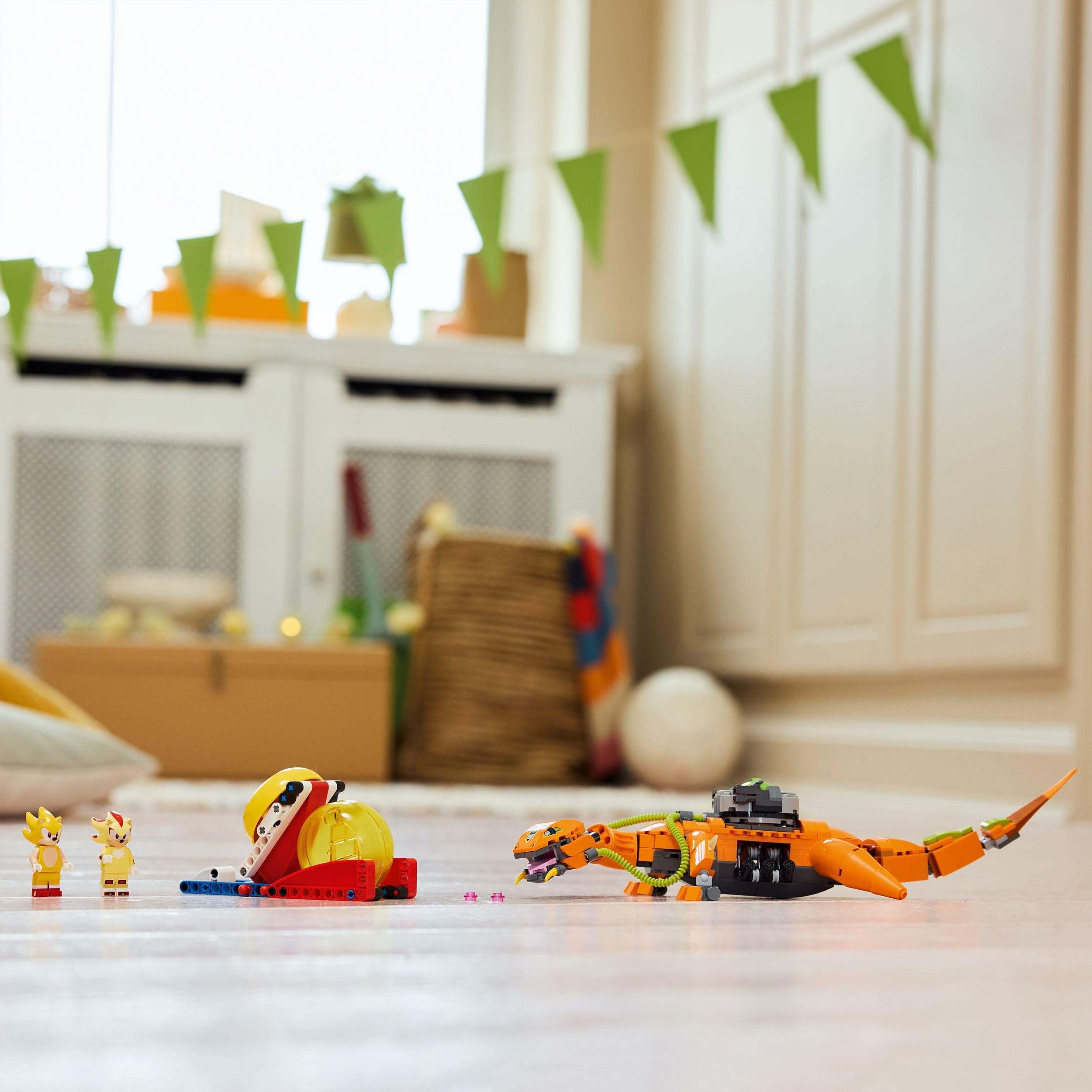 LEGO Sonic the Hedgehog Super Shadow vs. Biolizard Set - Building Toy with 419 Pieces for Ages 9+ 3