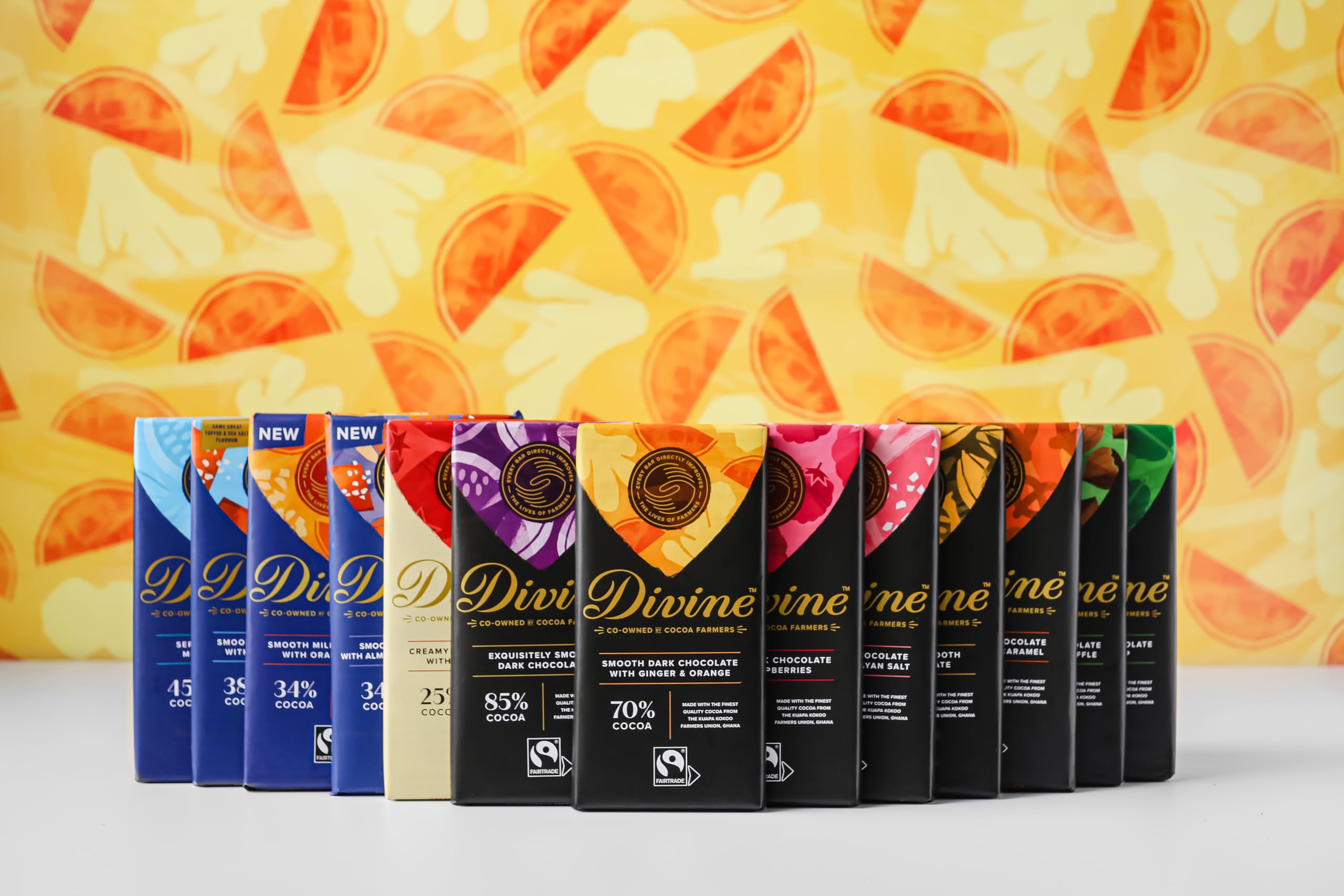 Divine - Dunkle Schokolade mit Haselnuss-Trüffel-Riegel (90 g) 4