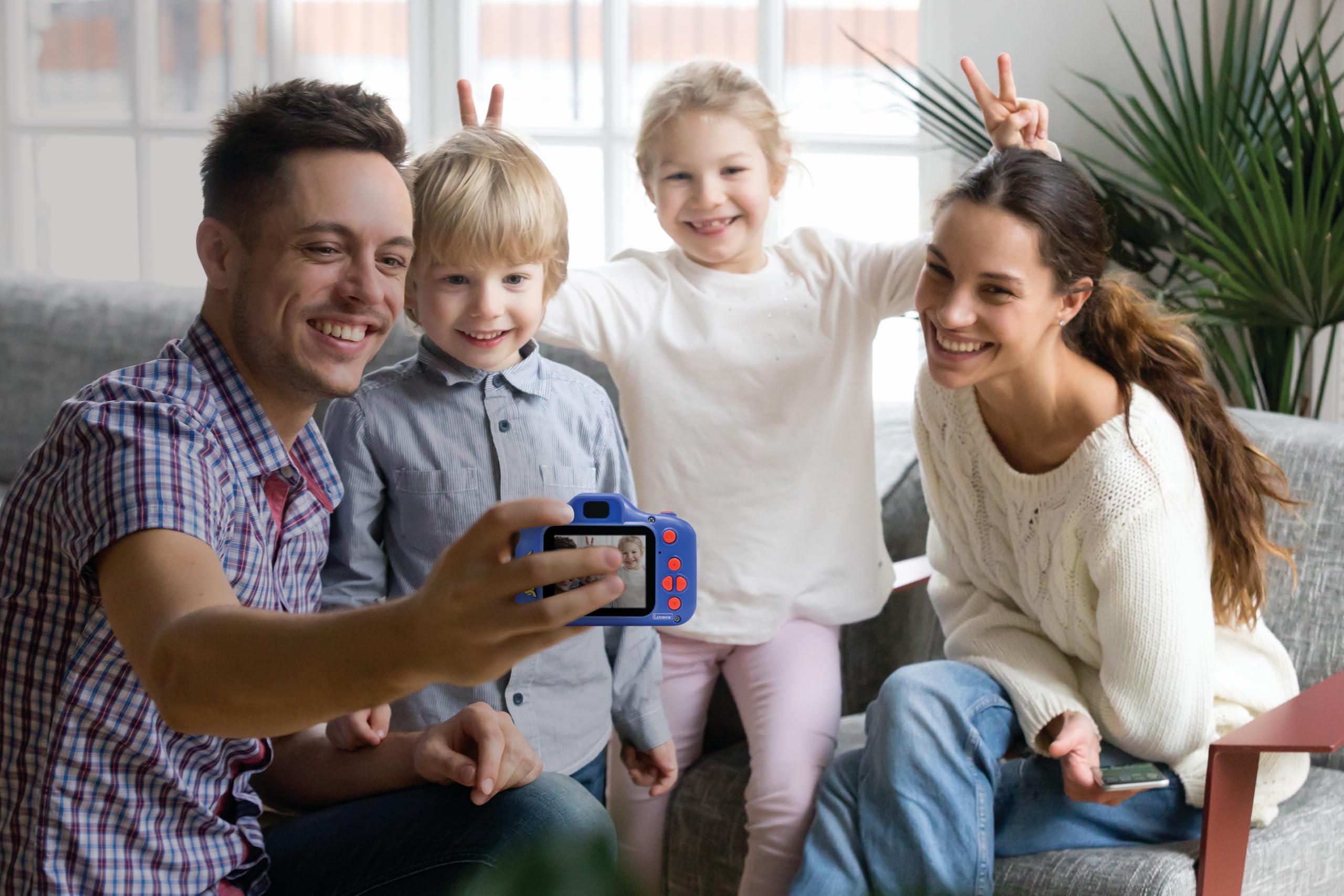 Lexibook DJ078SP Spider-Man 4-in-1 Kids Camera with 8GB Card, MP3 Player & Games 6