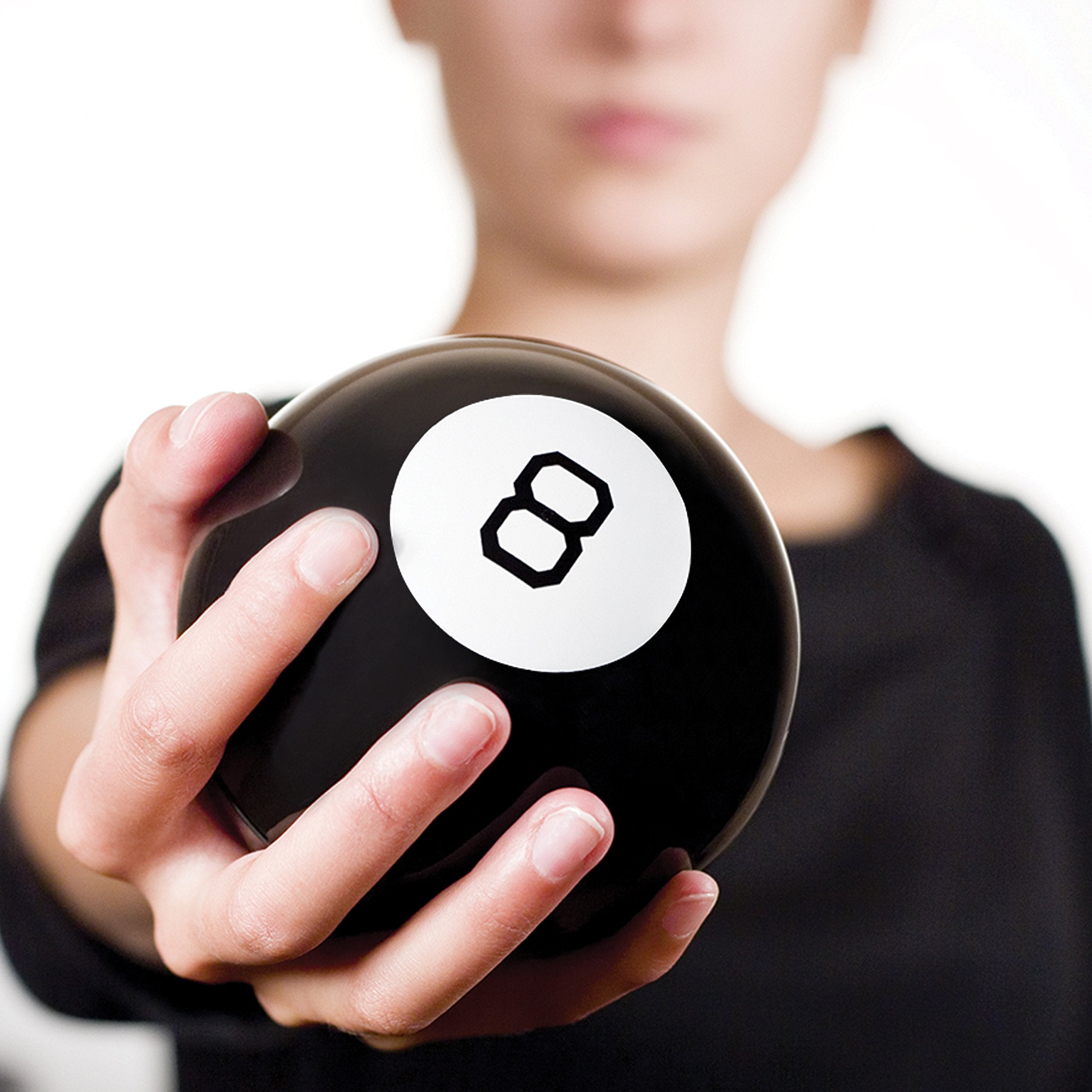 Global Gizmos 50970 Mystic 8 Ball Question & Answer Game | Black Plastic | Ages 3+ | 1 Player 1