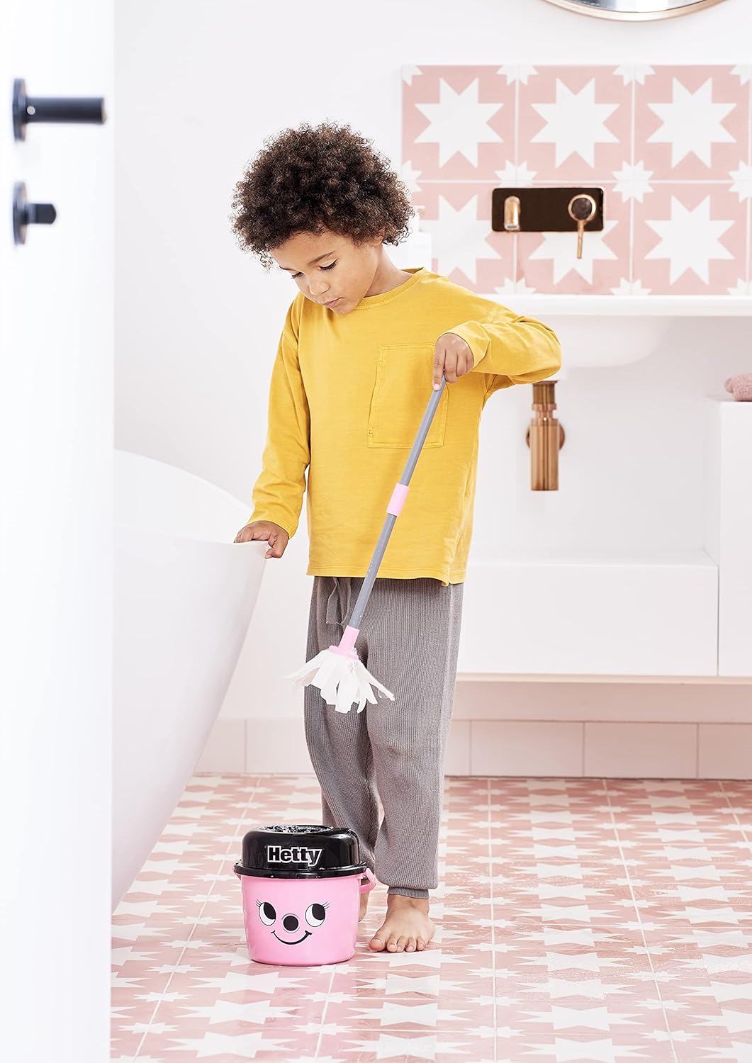 Casdon Hetty Mop & Bucket - Pretend Play Cleaning Set for Kids 3+ 6